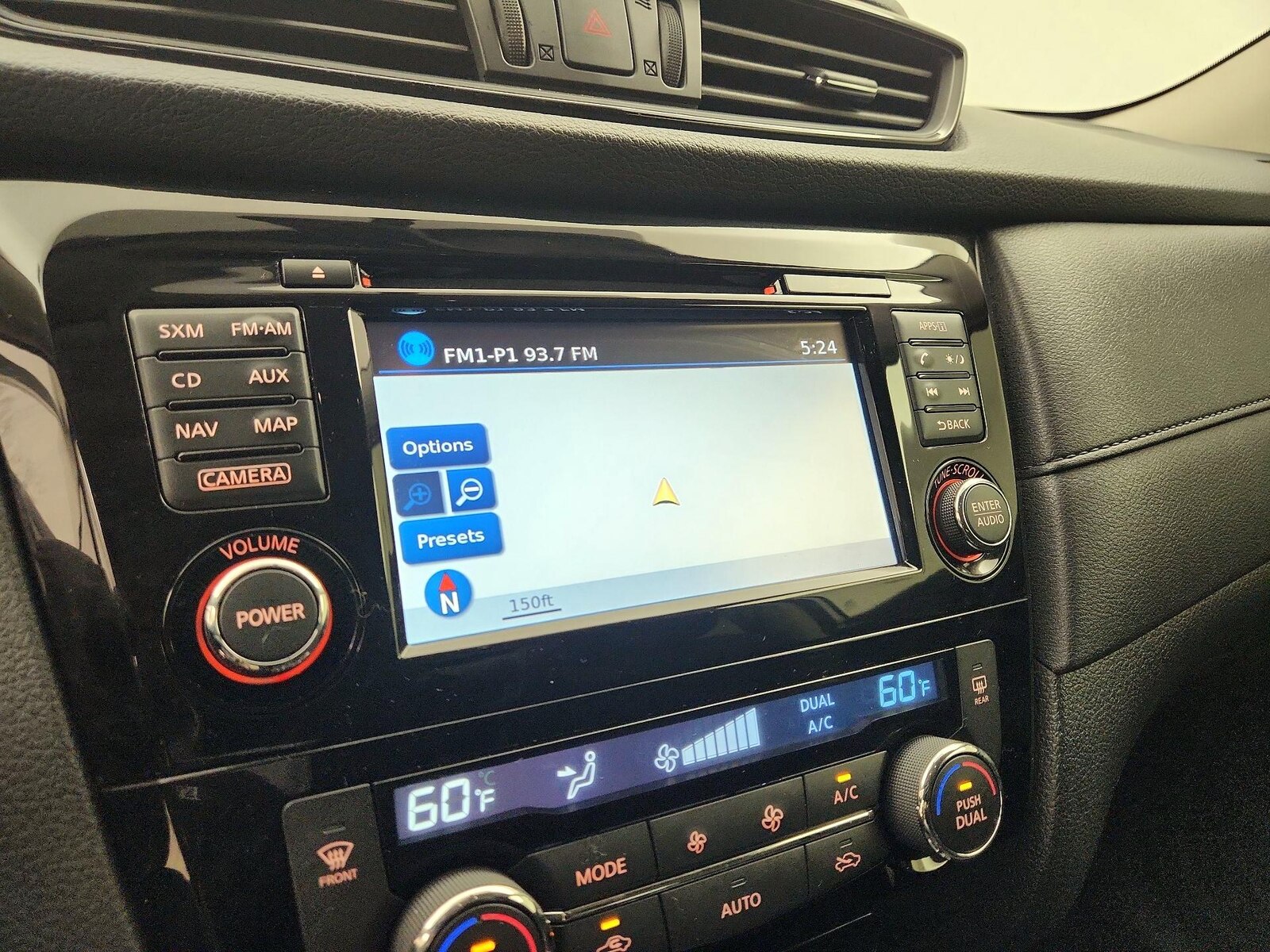 2017 Nissan Rogue SV - Photo 15