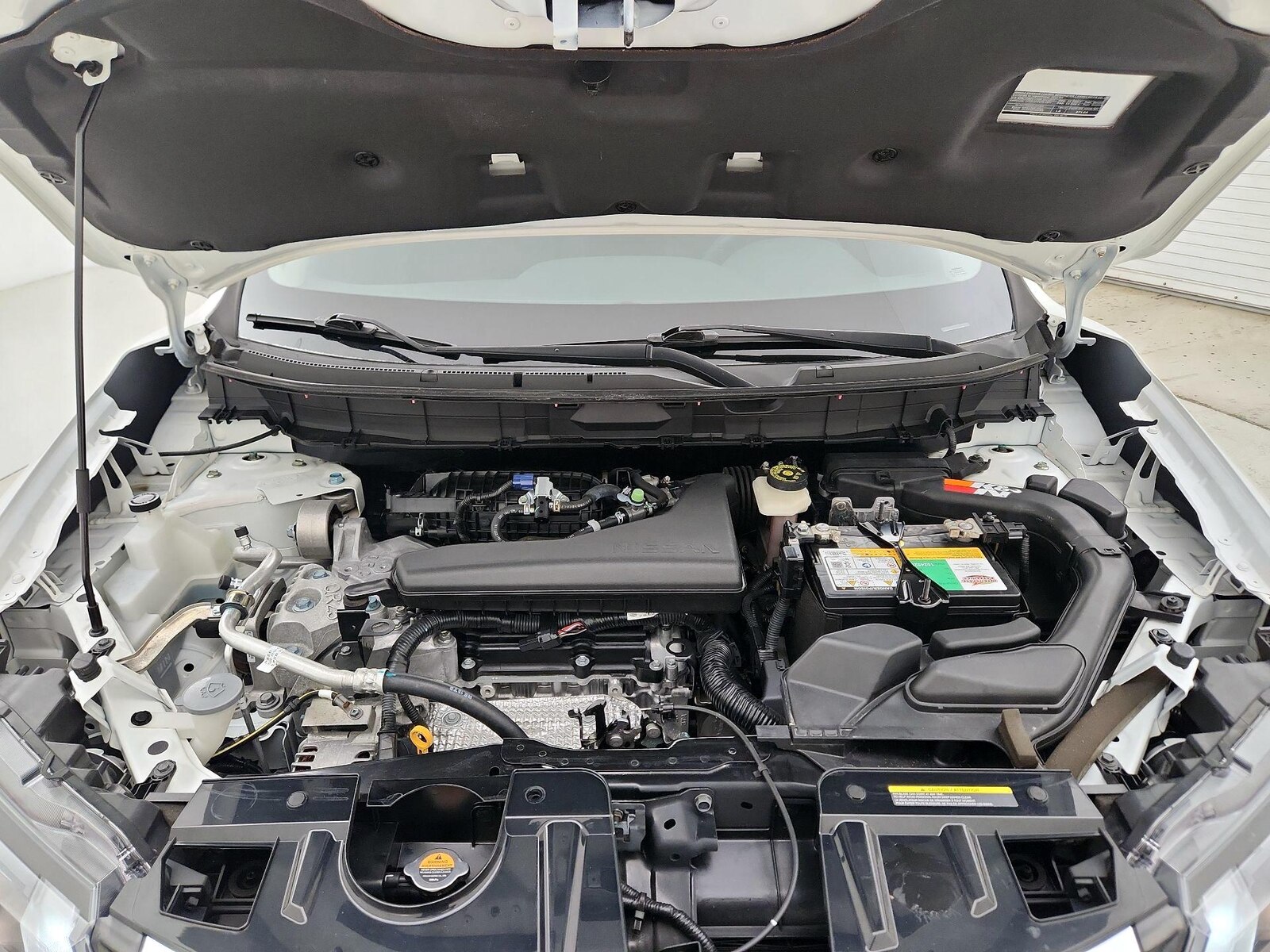 2017 Nissan Rogue SV - Photo 23