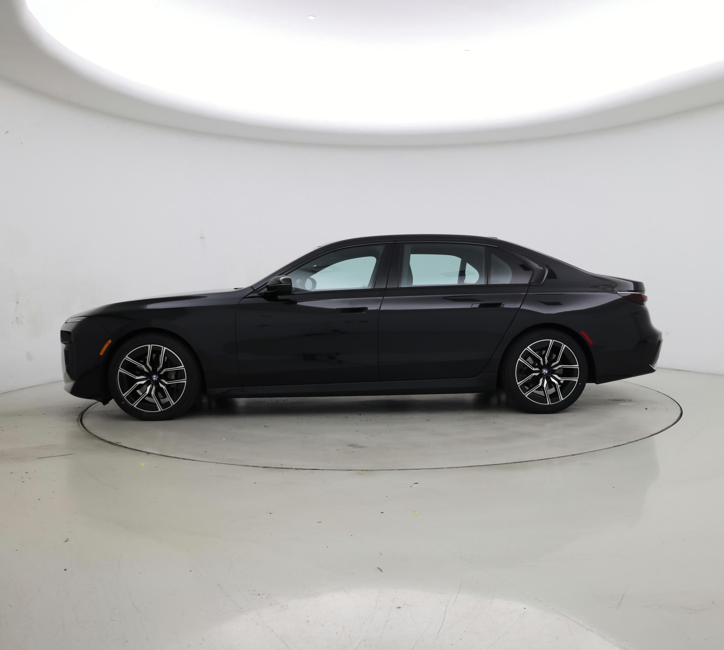 Thumbnail: 2024 BMW 7 Series - 3