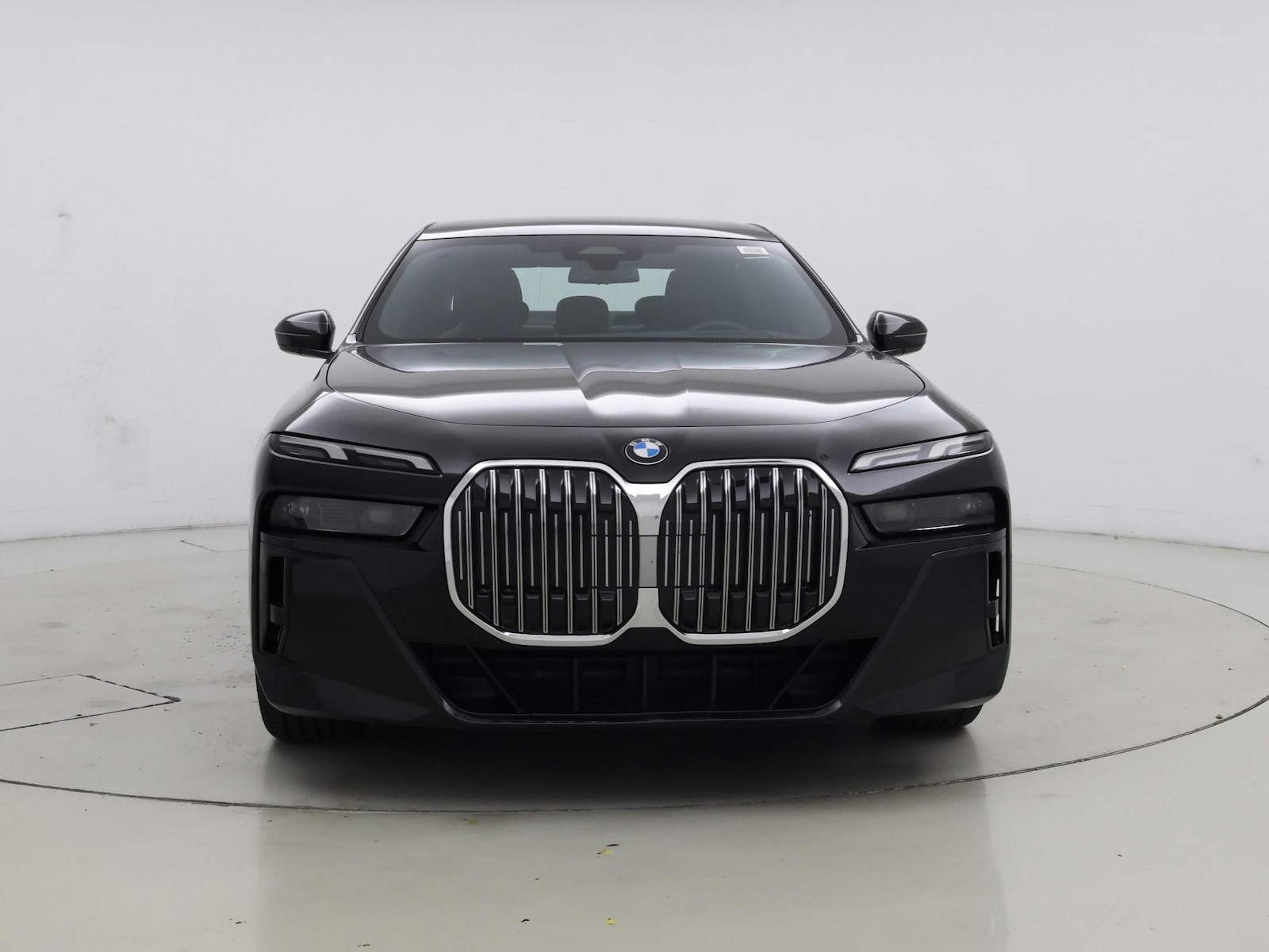 2024 BMW 7 Series 740i - Photo 6