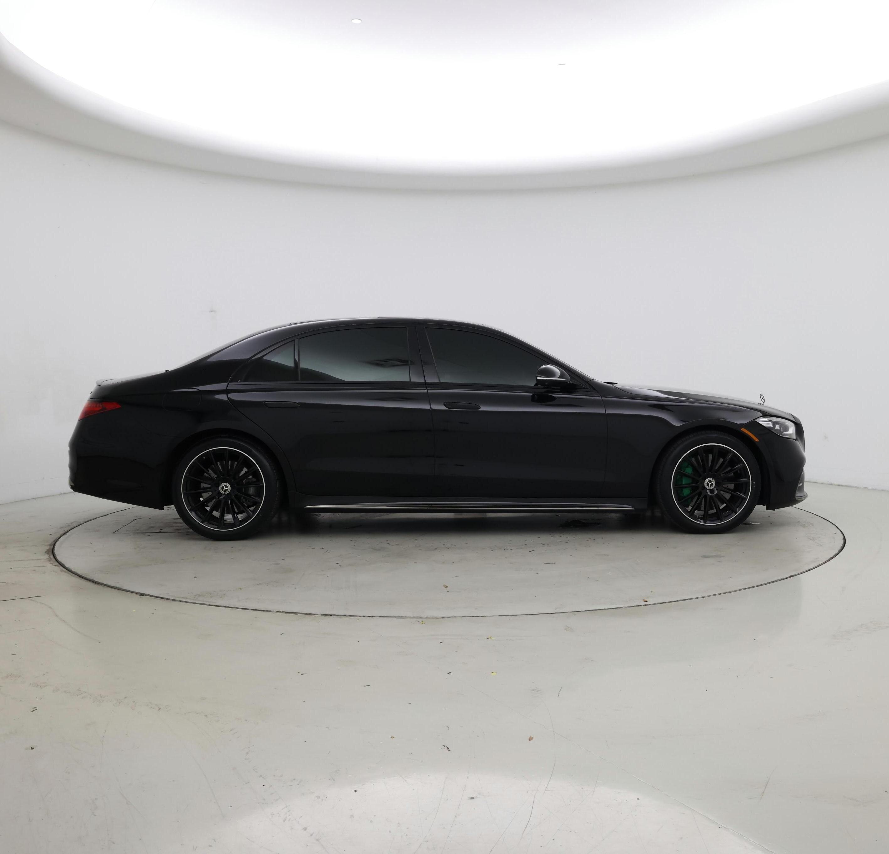 Thumbnail: 2023 Mercedes-Benz S-Class - 7