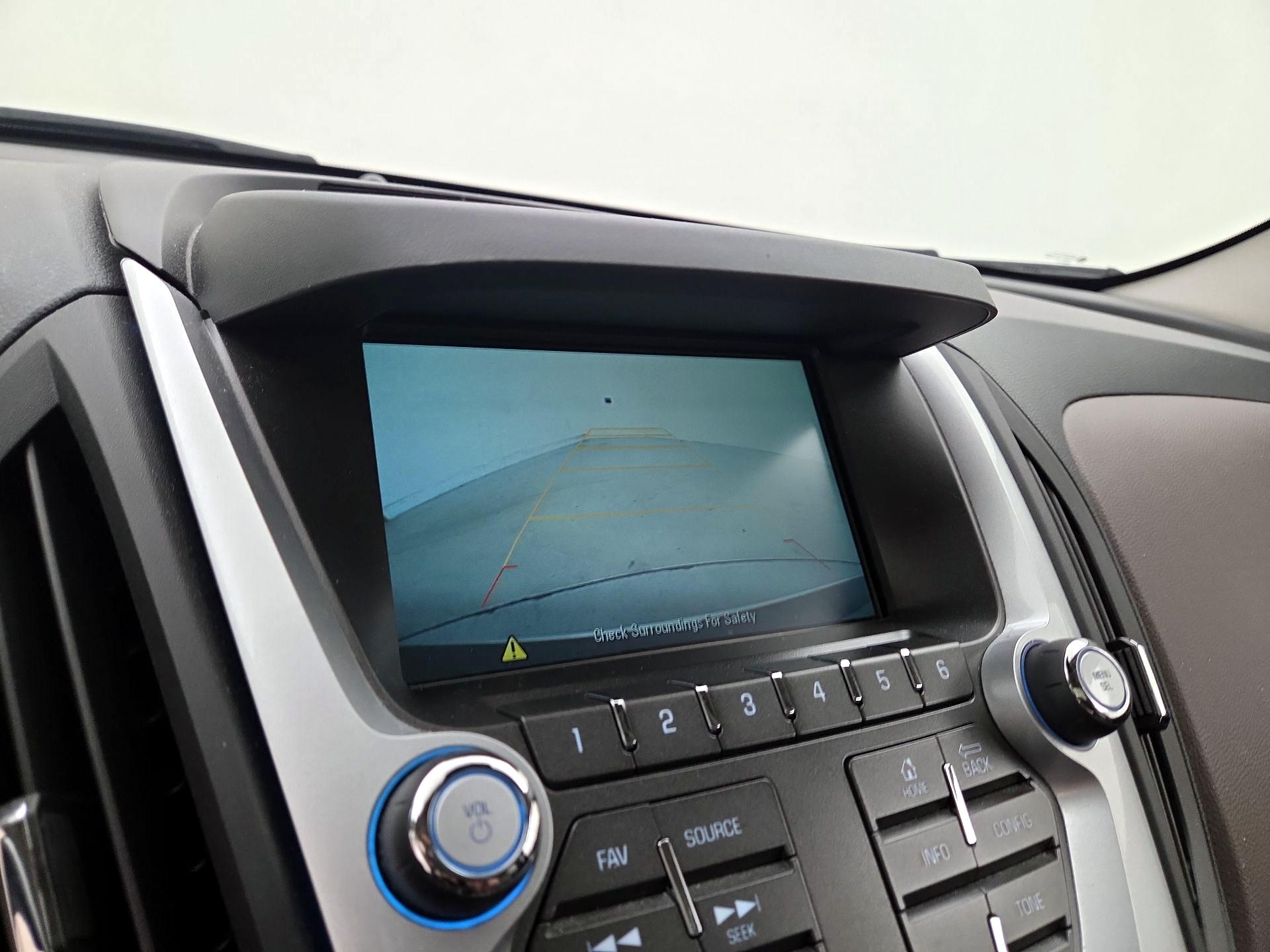Thumbnail: 2015 Chevrolet Equinox - 13