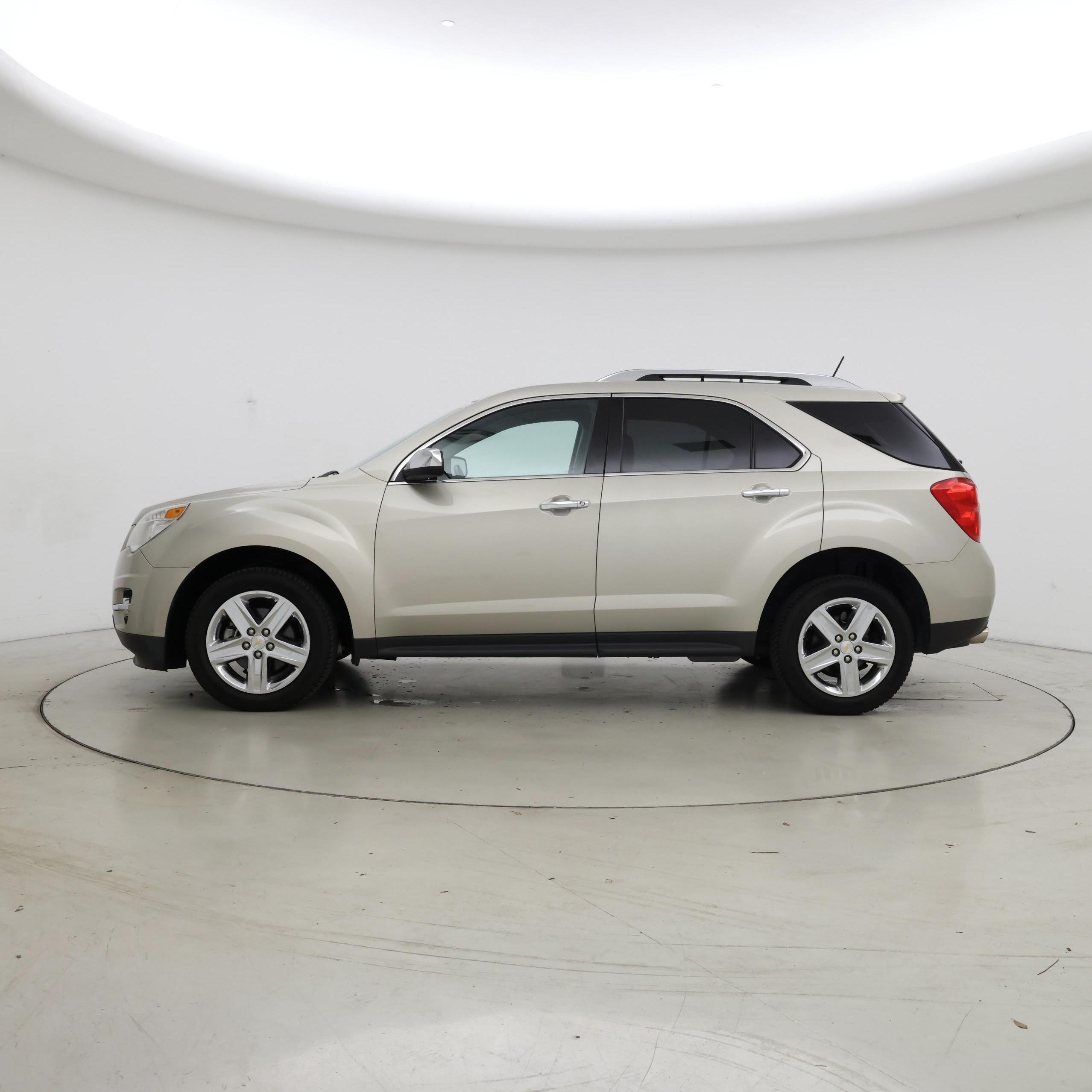 Thumbnail: 2015 Chevrolet Equinox - 3