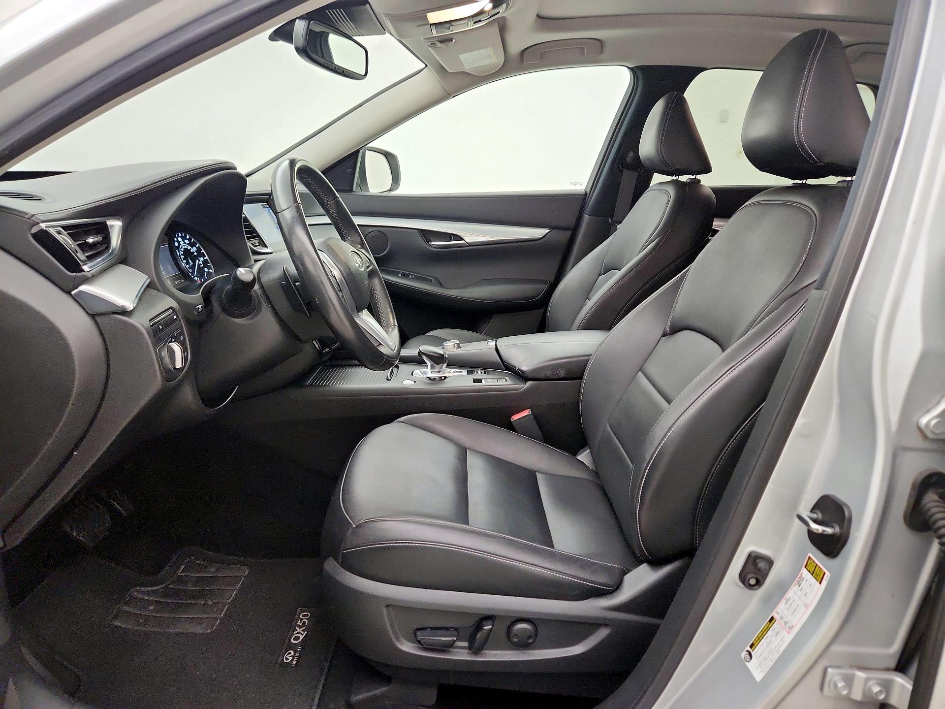 Thumbnail: 2020 INFINITI QX50 - 11
