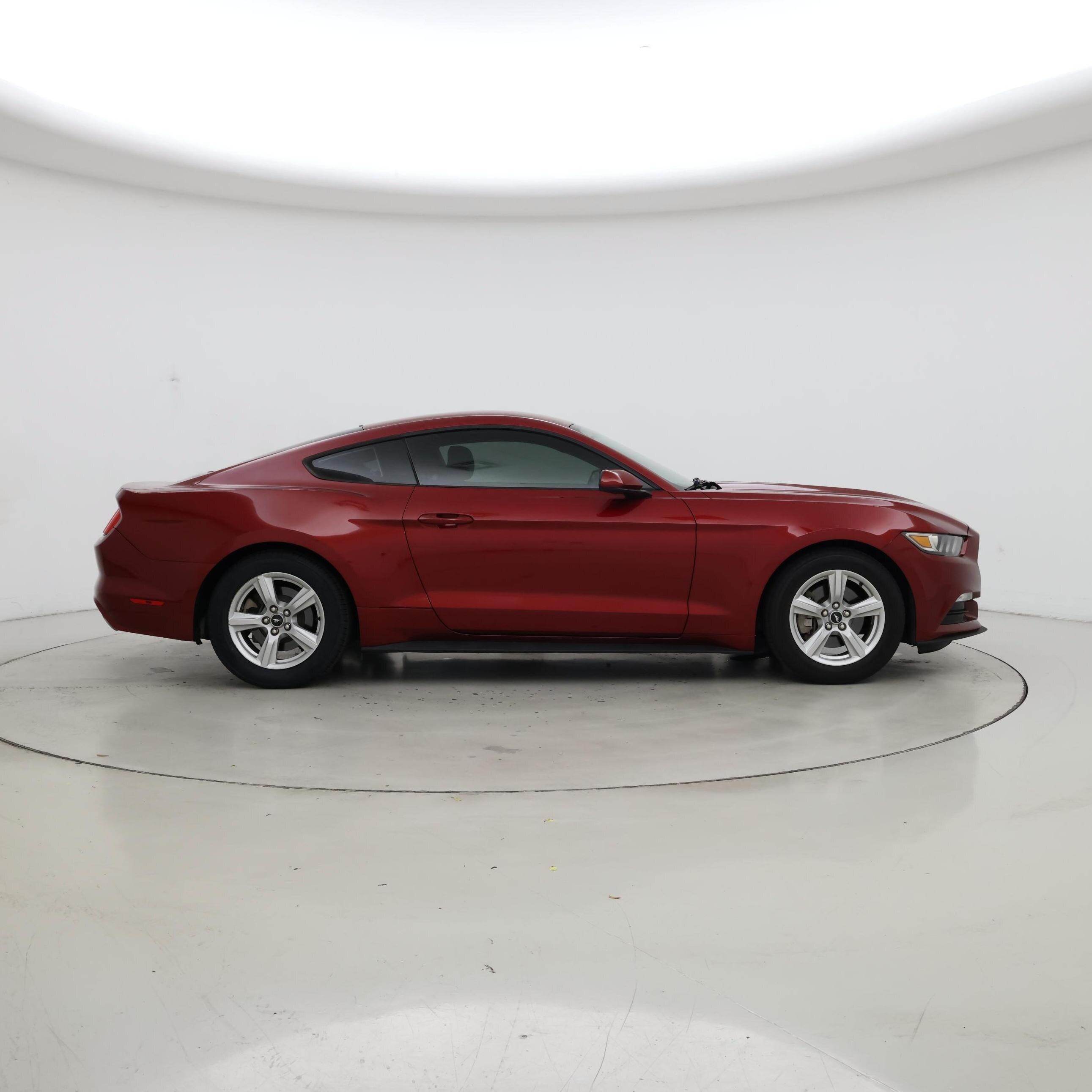 Thumbnail: 2016 Ford Mustang - 7