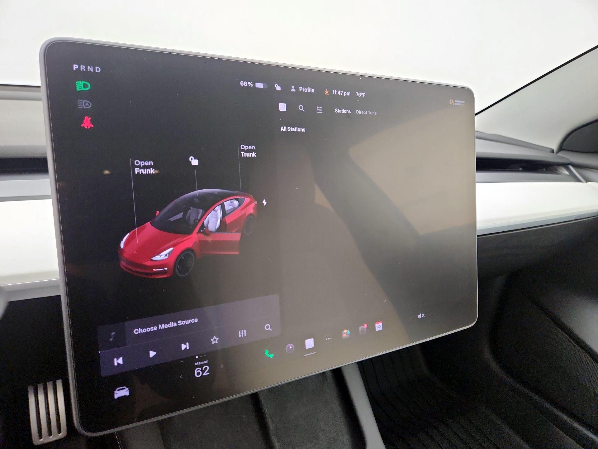 Thumbnail: 2021 Tesla Model 3 - 15