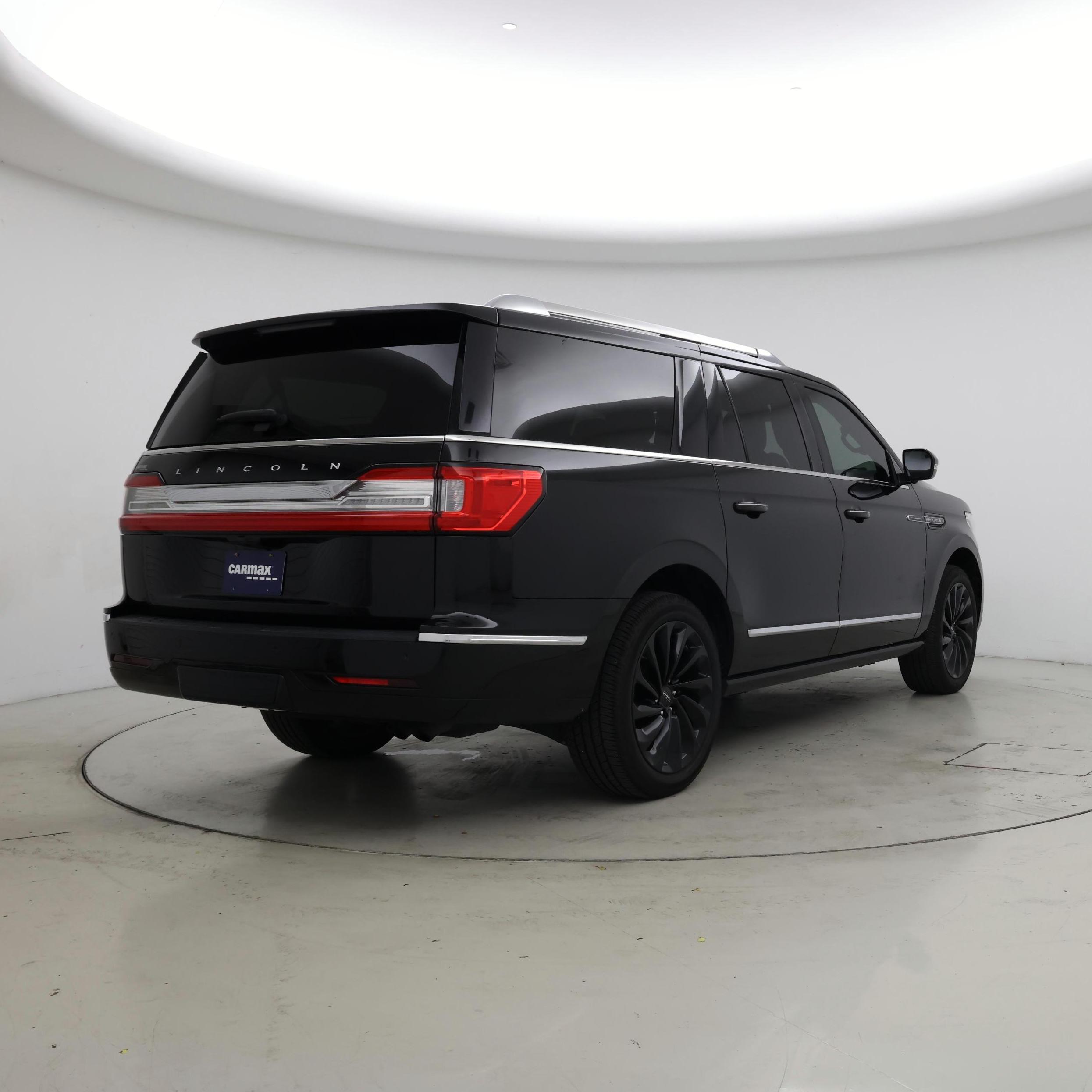 Thumbnail: 2021 Lincoln Navigator L - 8