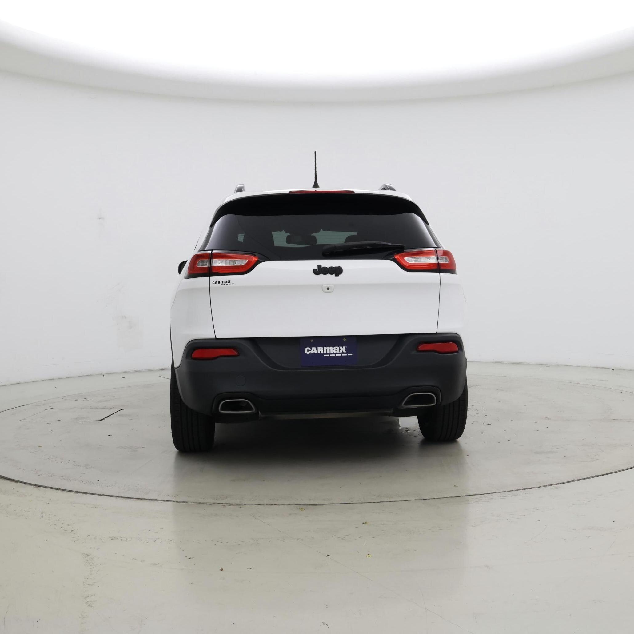 Thumbnail: 2018 Jeep Cherokee - 6