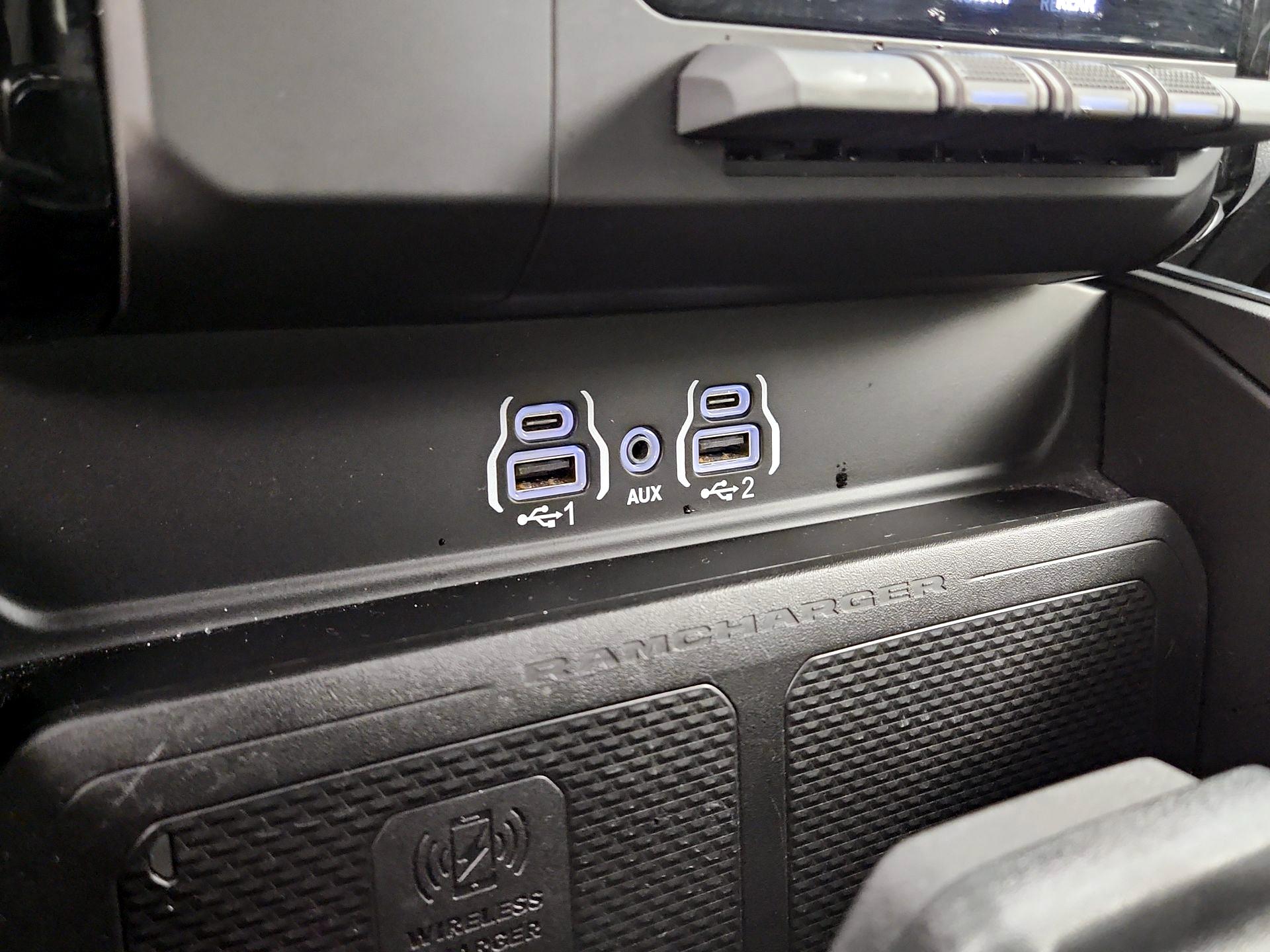 Thumbnail: 2025 RAM 1500 - 19