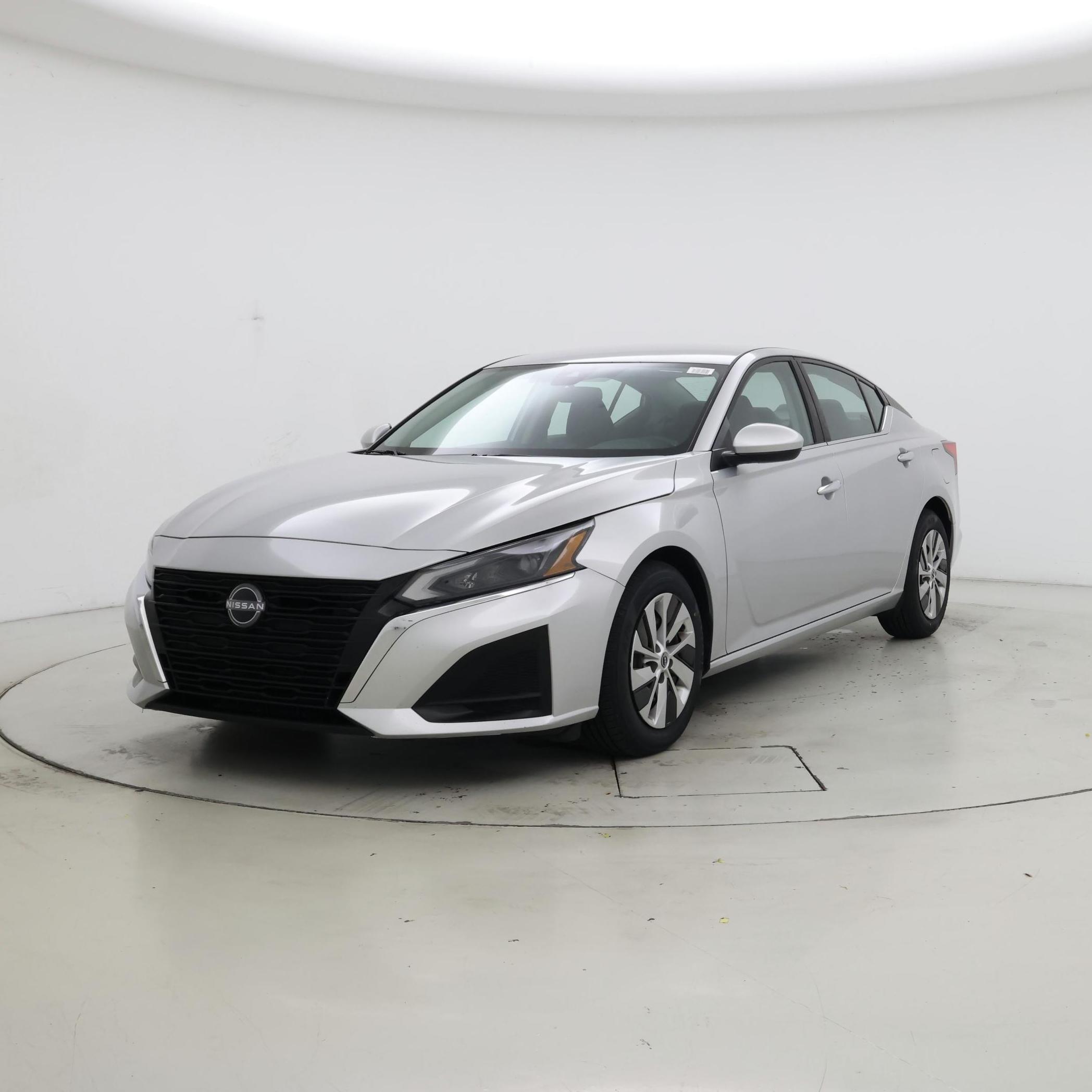 Thumbnail: 2023 Nissan Altima - 4