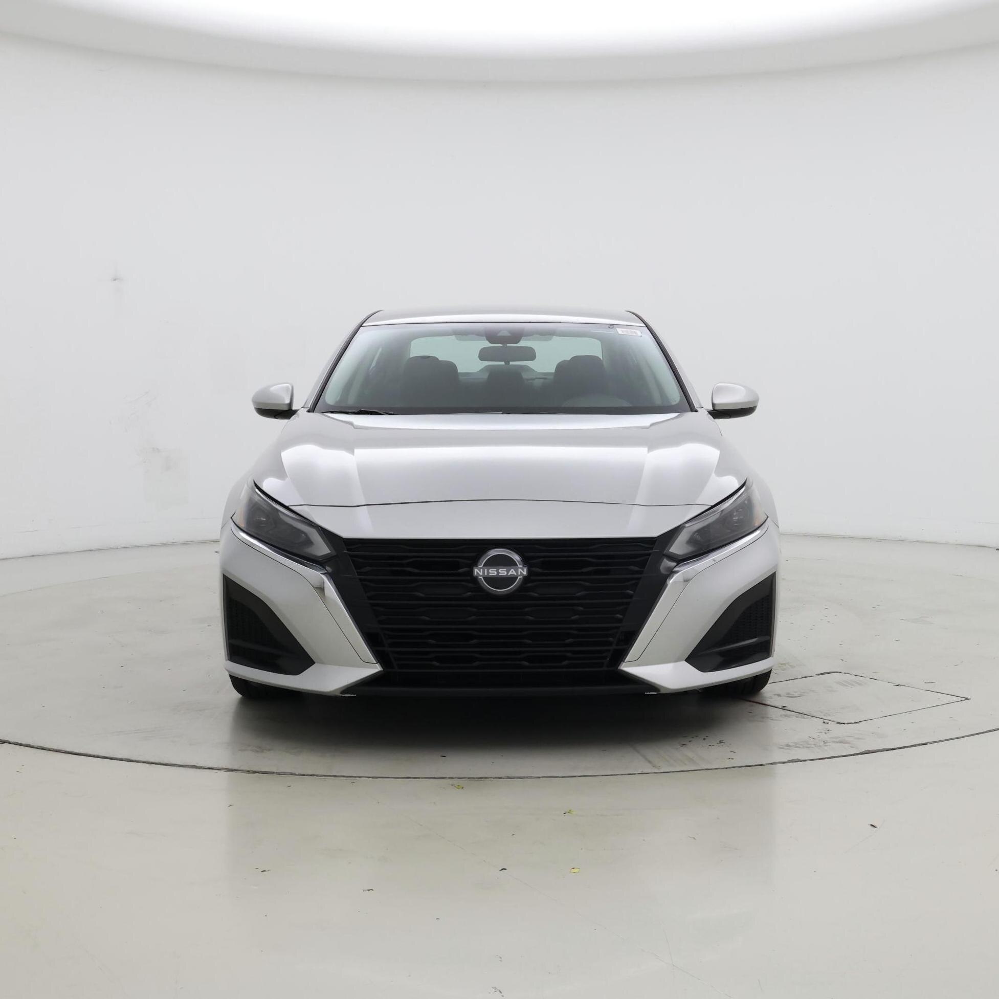 Thumbnail: 2023 Nissan Altima - 5
