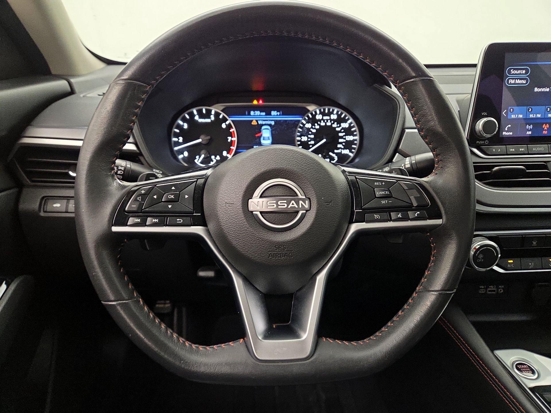 Thumbnail: 2023 Nissan Altima - 10