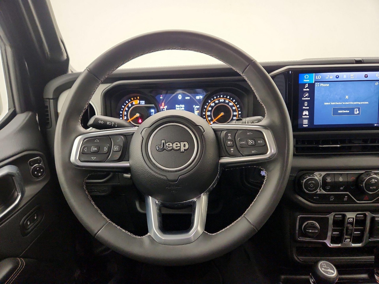 2025 Jeep Wrangler 4-Door Sahara - Photo 11