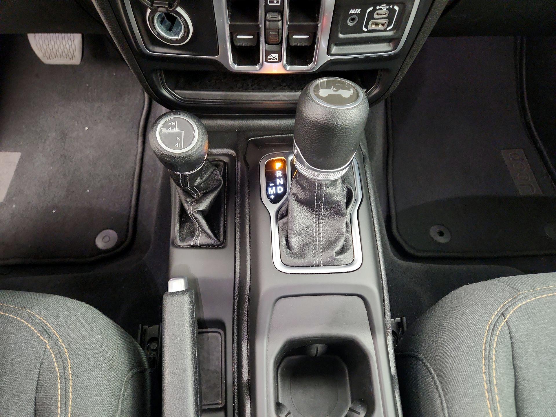 Thumbnail: 2025 Jeep Wrangler - 18