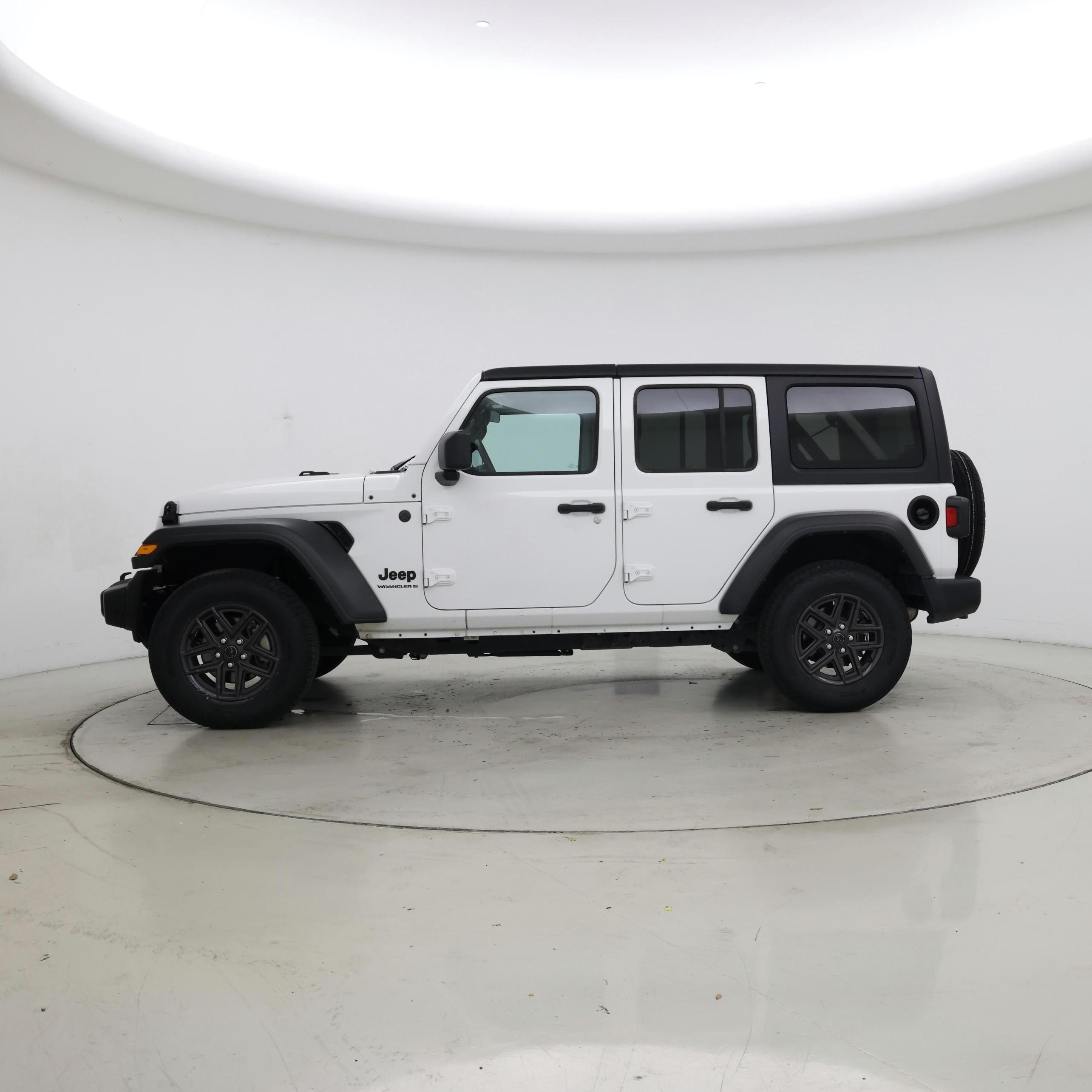 Thumbnail: 2025 Jeep Wrangler - 3