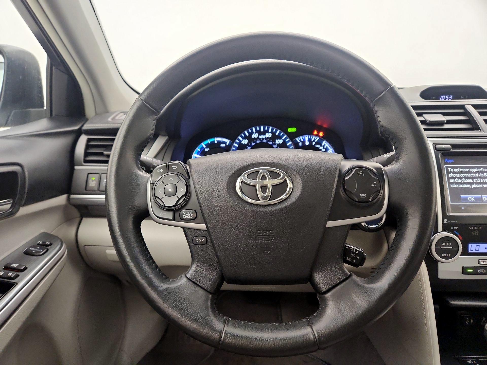 Thumbnail: 2014 Toyota Camry - 10
