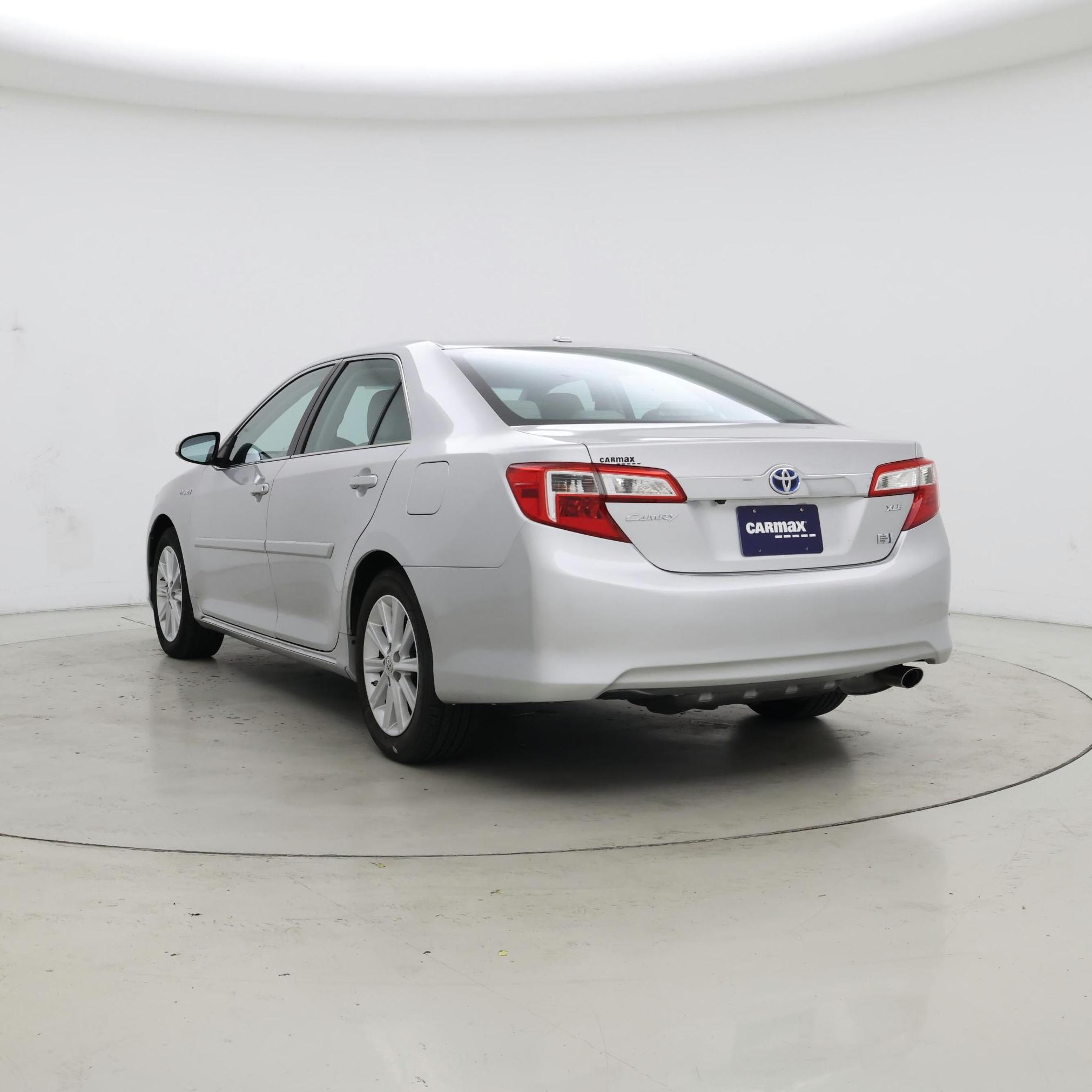 Thumbnail: 2014 Toyota Camry - 2