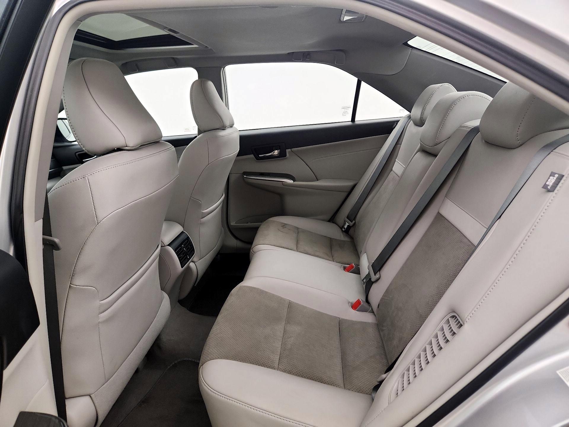 Thumbnail: 2014 Toyota Camry - 19