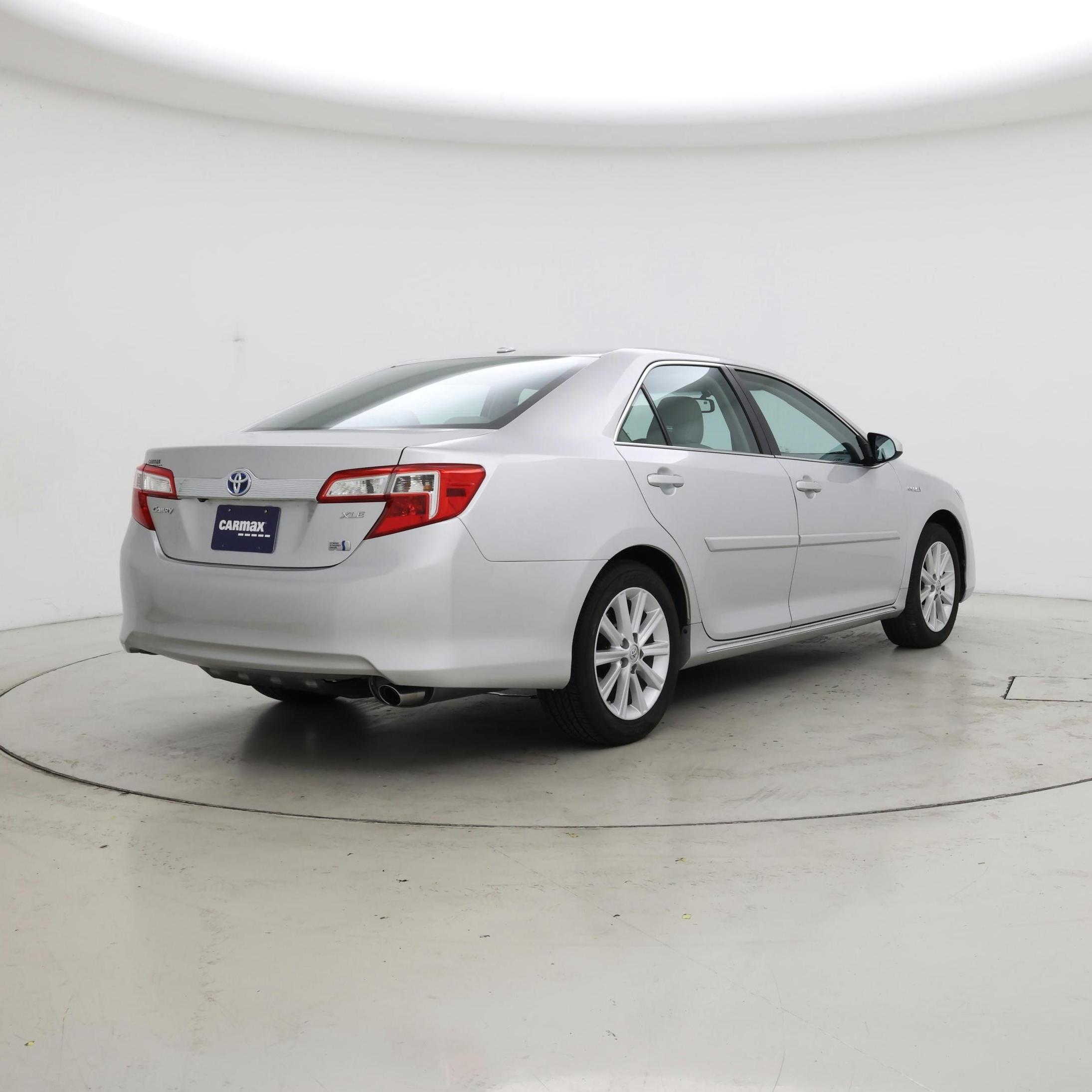Thumbnail: 2014 Toyota Camry - 8