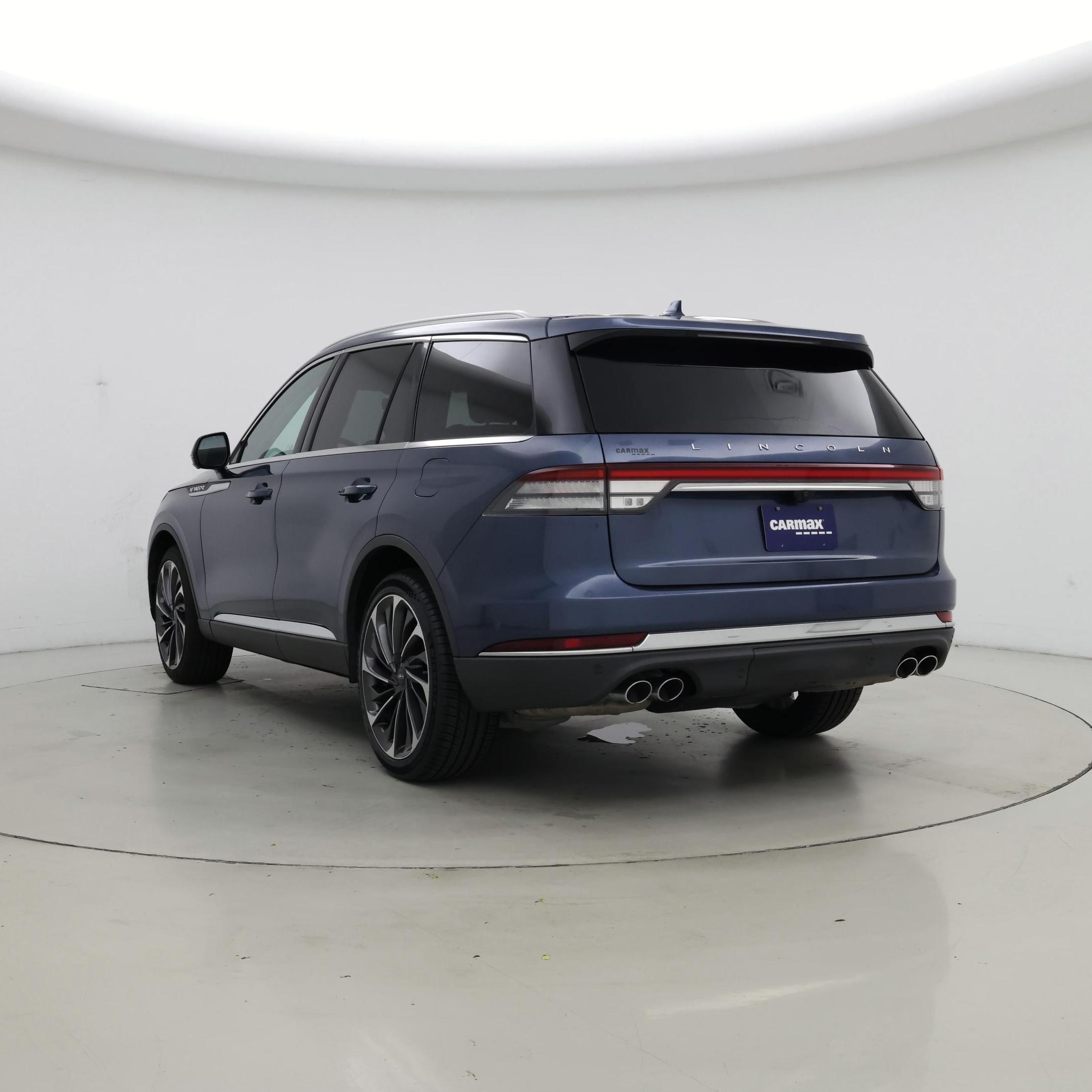 Thumbnail: 2020 Lincoln Aviator - 2