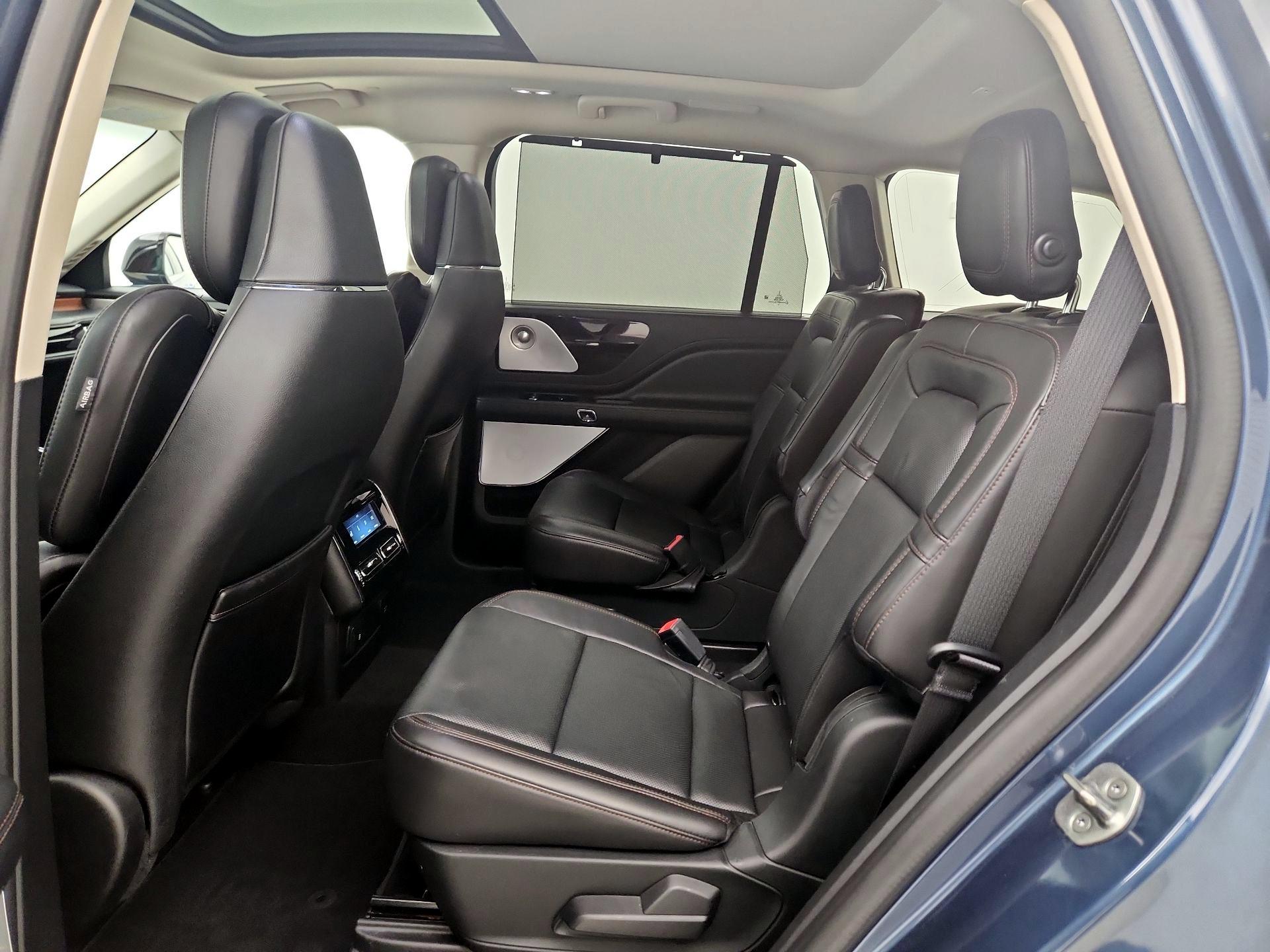 Thumbnail: 2020 Lincoln Aviator - 20