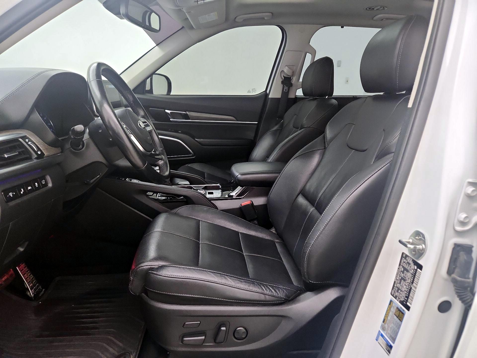 Thumbnail: 2021 Kia Telluride - 11