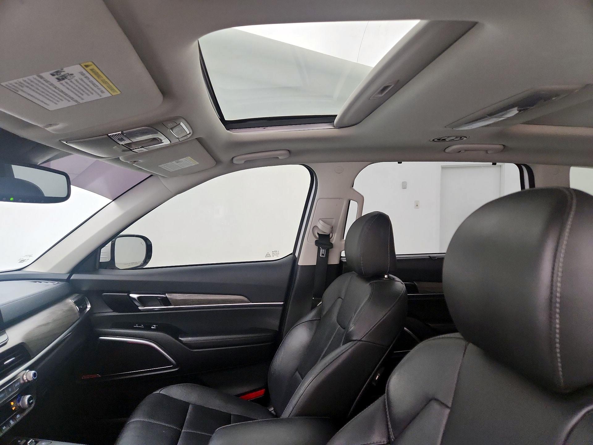 Thumbnail: 2021 Kia Telluride - 20