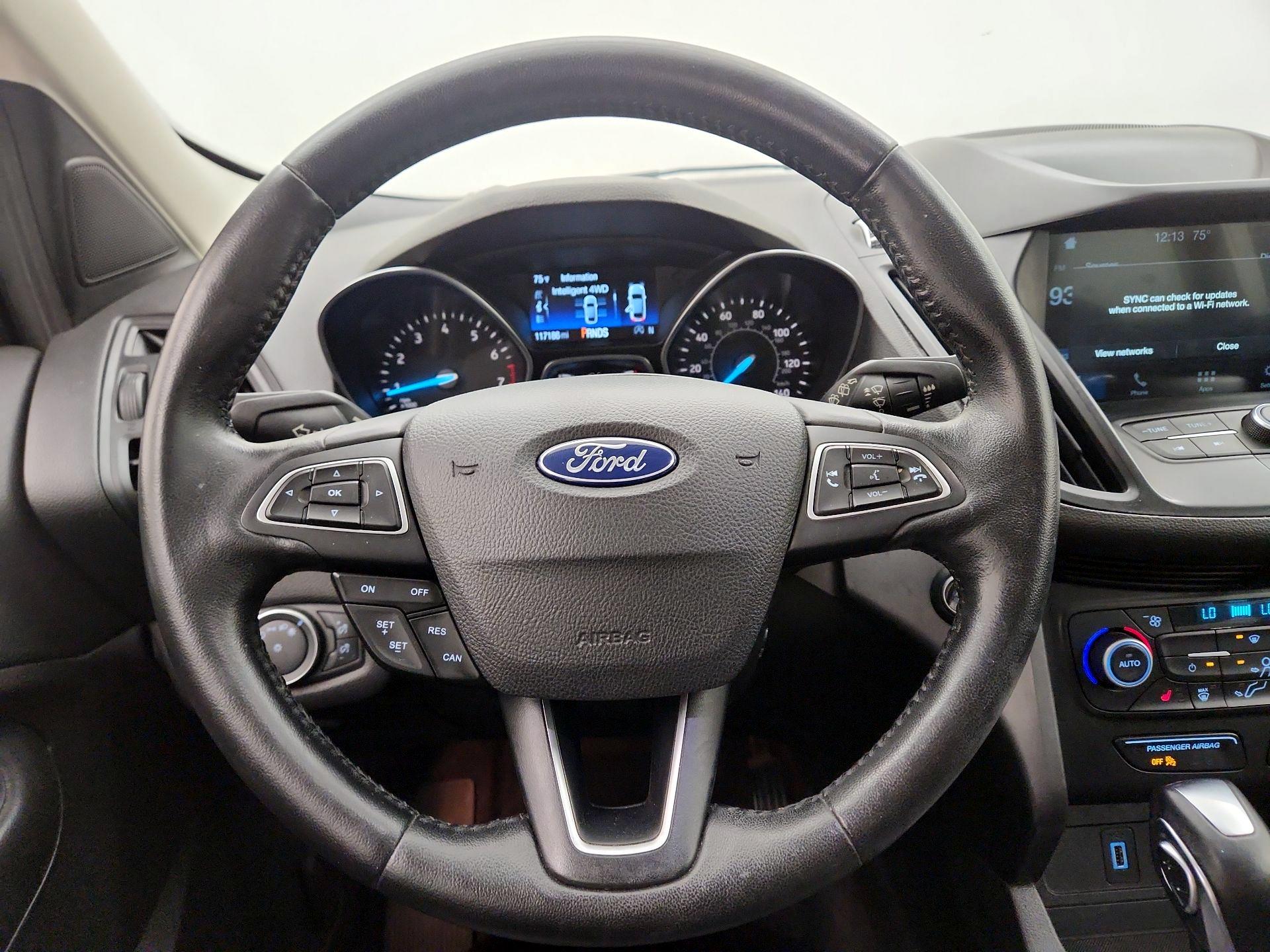 Thumbnail: 2019 Ford Escape - 10