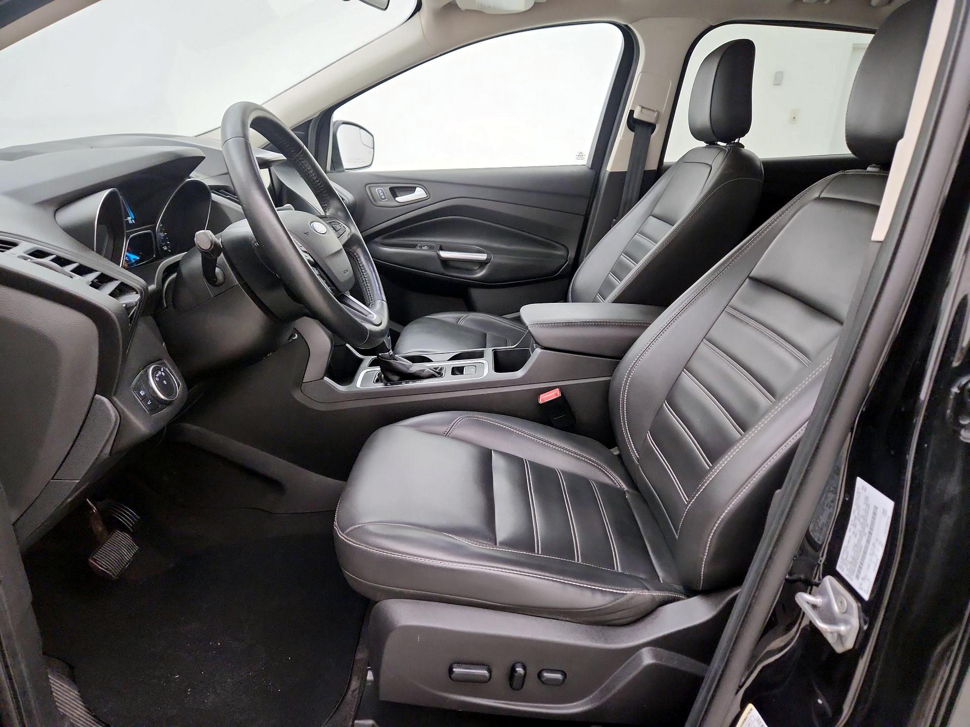 Thumbnail: 2019 Ford Escape - 11