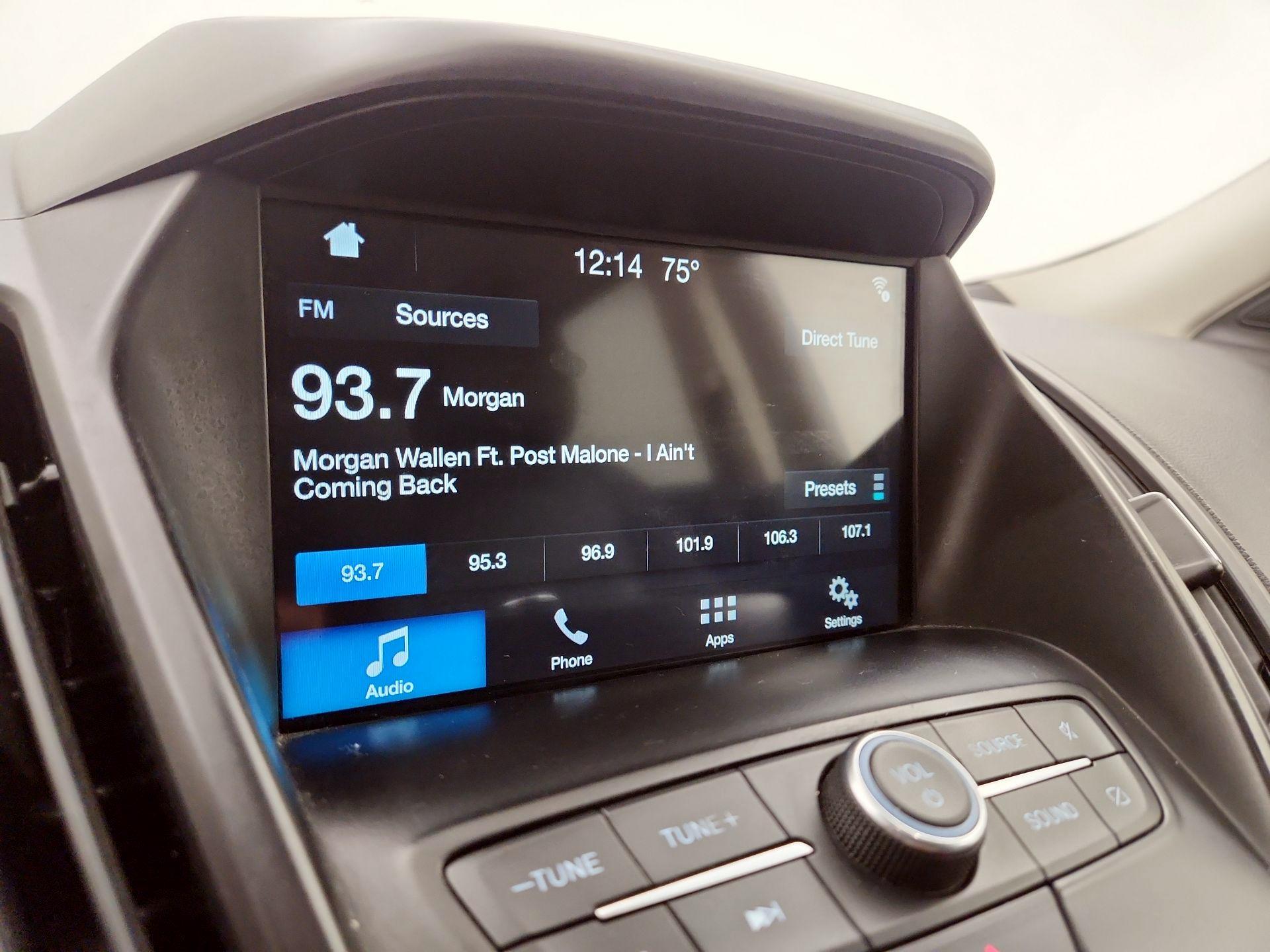 Thumbnail: 2019 Ford Escape - 15