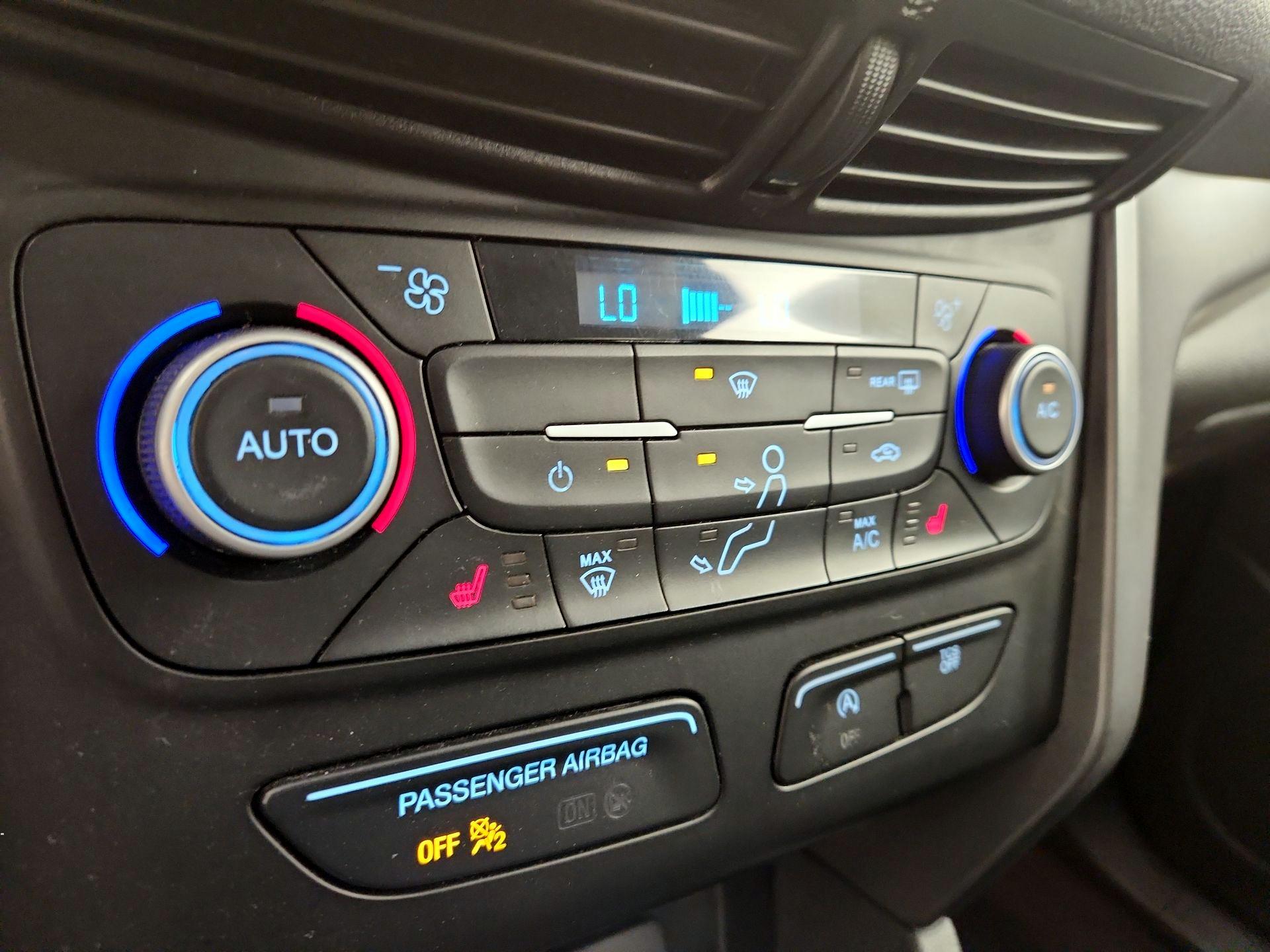 Thumbnail: 2019 Ford Escape - 16