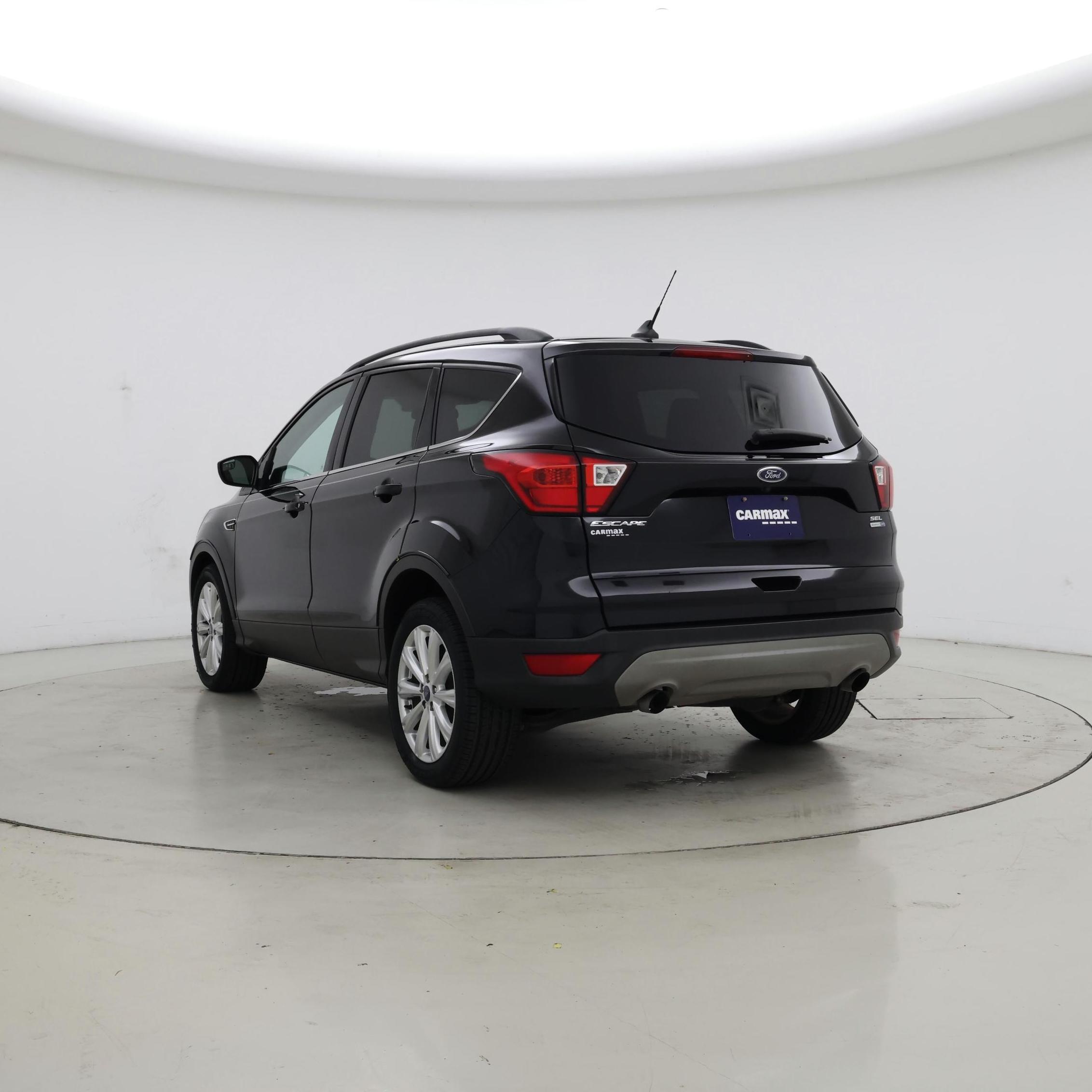 Thumbnail: 2019 Ford Escape - 2