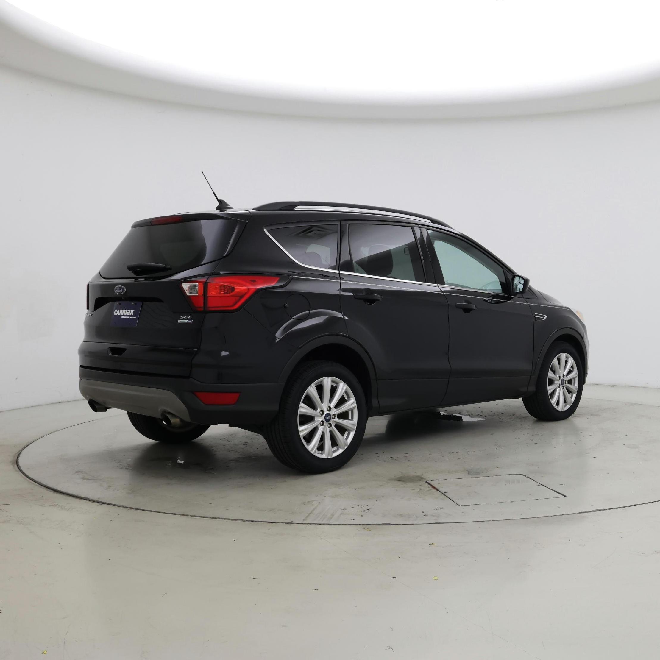 Thumbnail: 2019 Ford Escape - 8