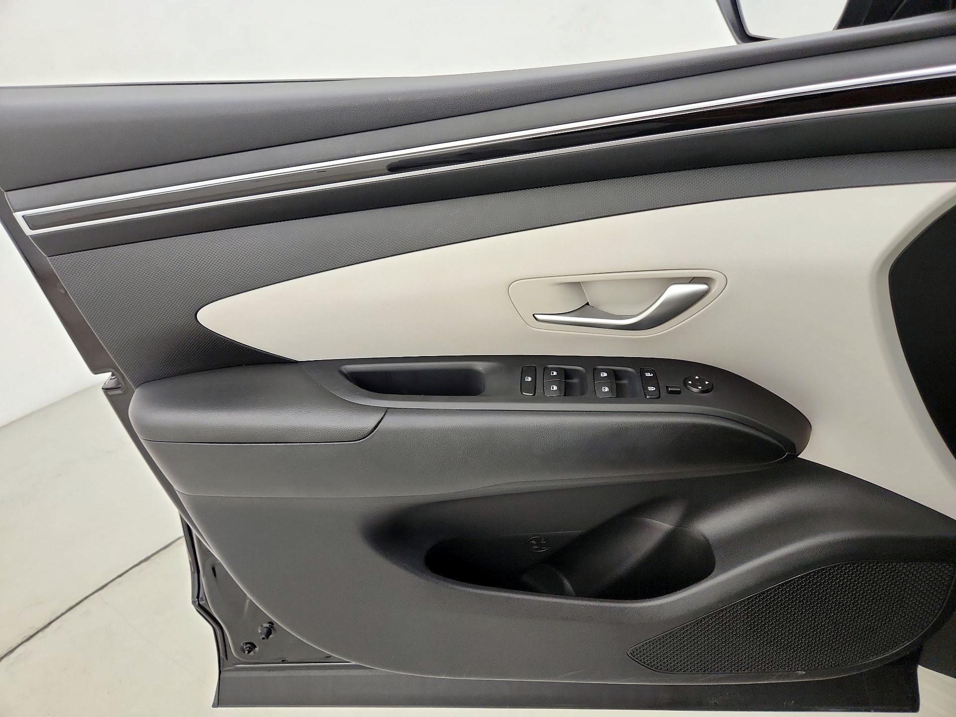Thumbnail: 2024 Hyundai Tucson - 12