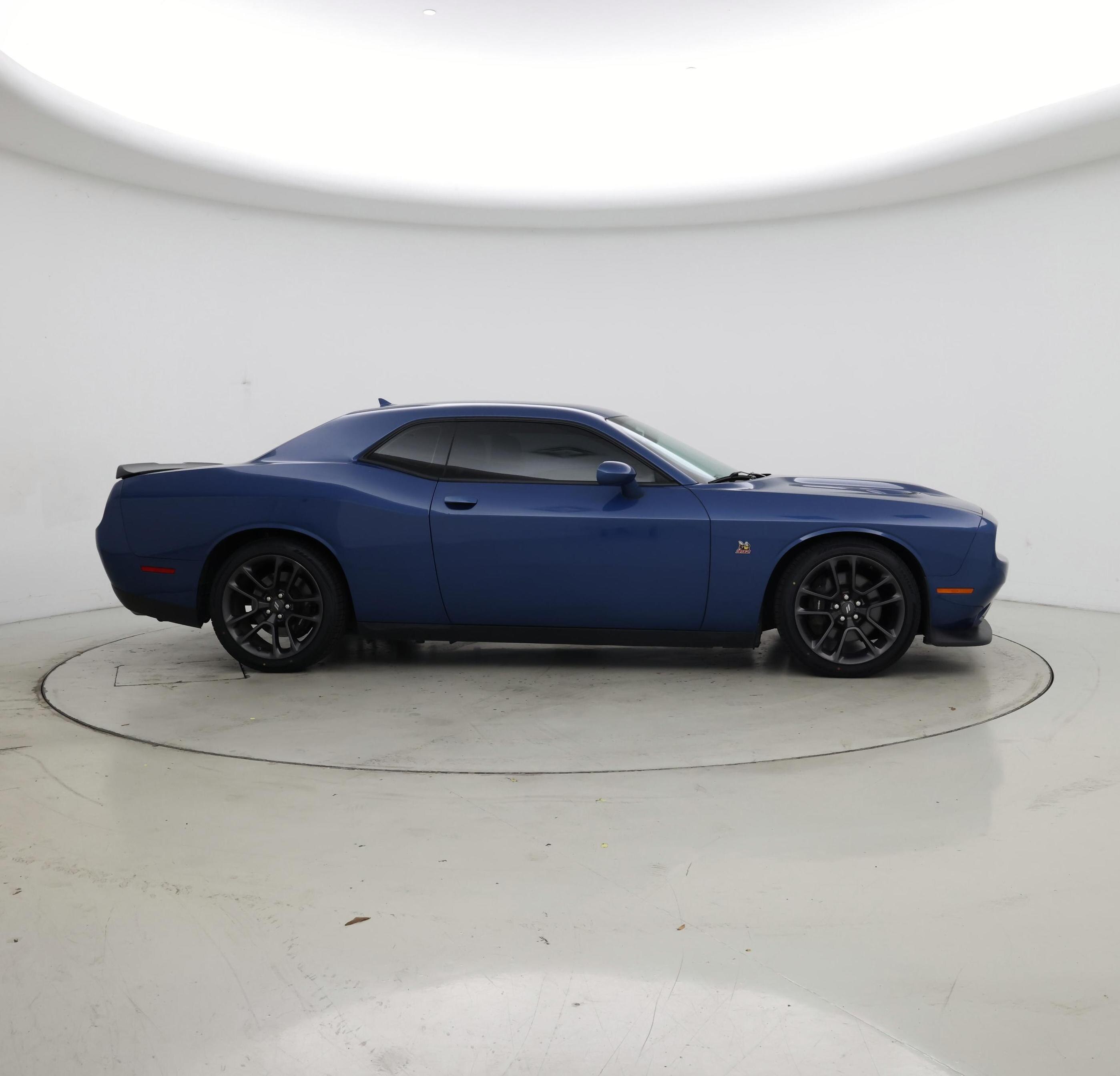 Thumbnail: 2021 Dodge Challenger - 7