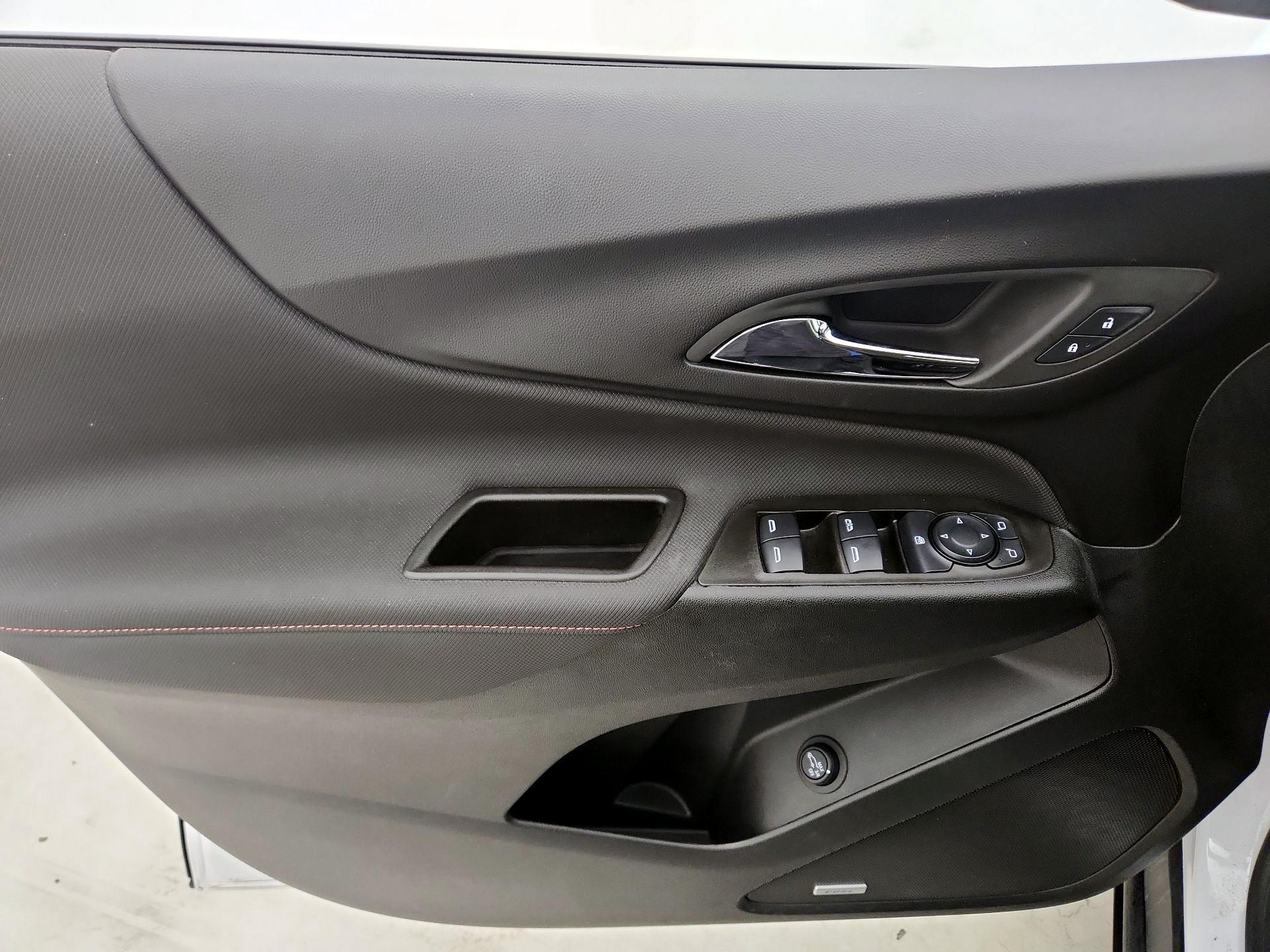 Thumbnail: 2024 Chevrolet Equinox - 12