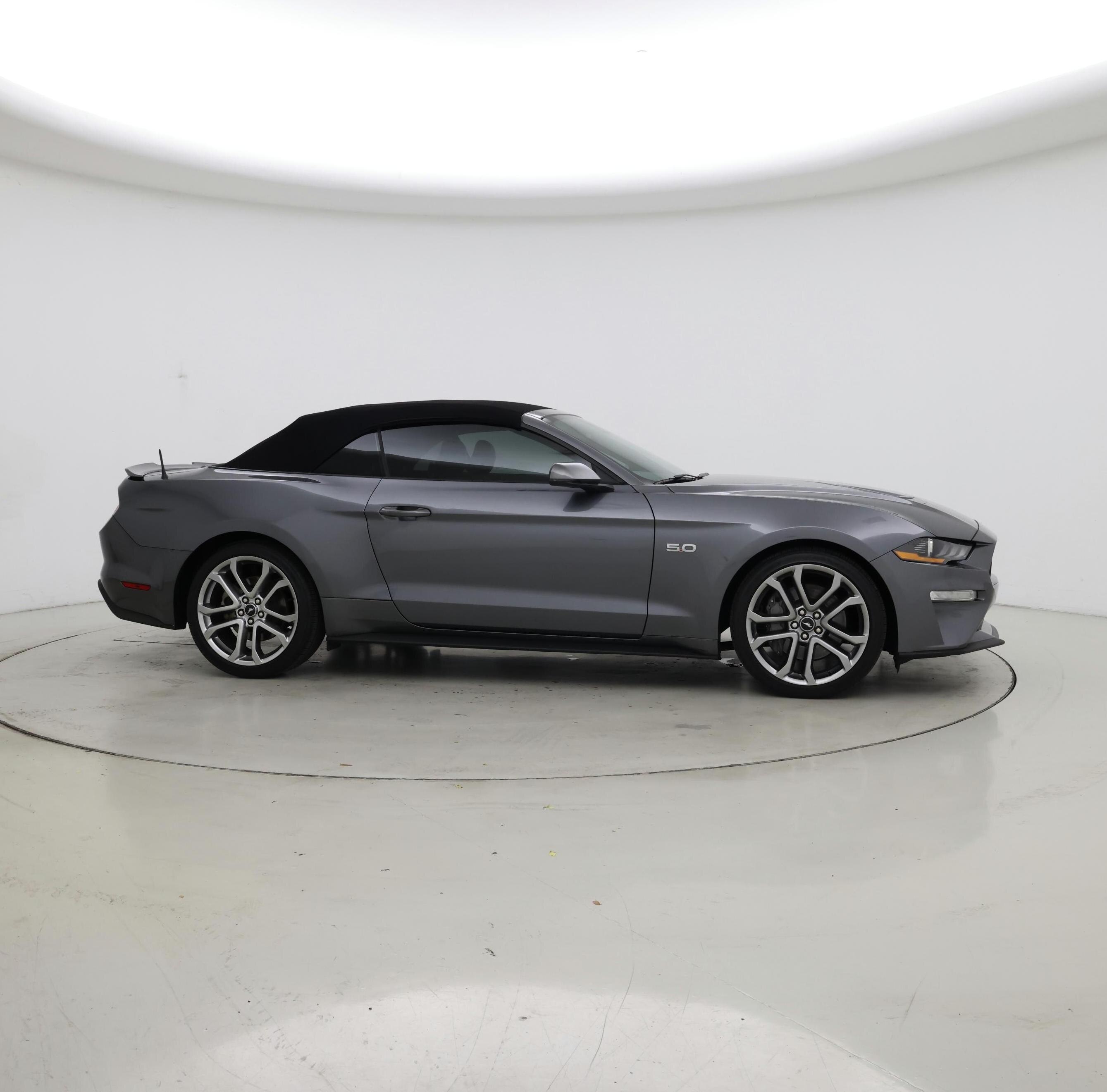Thumbnail: 2021 Ford Mustang - 7