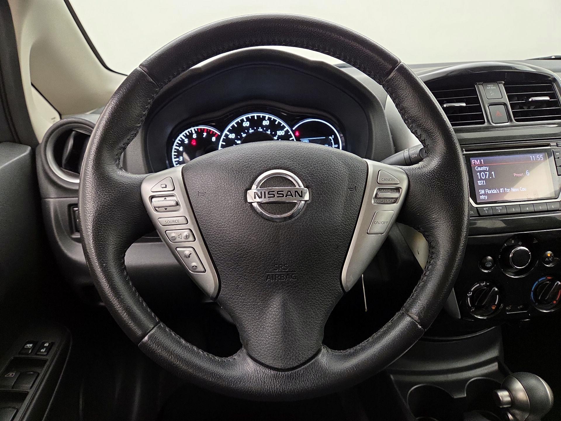 Thumbnail: 2016 Nissan Versa Note - 10