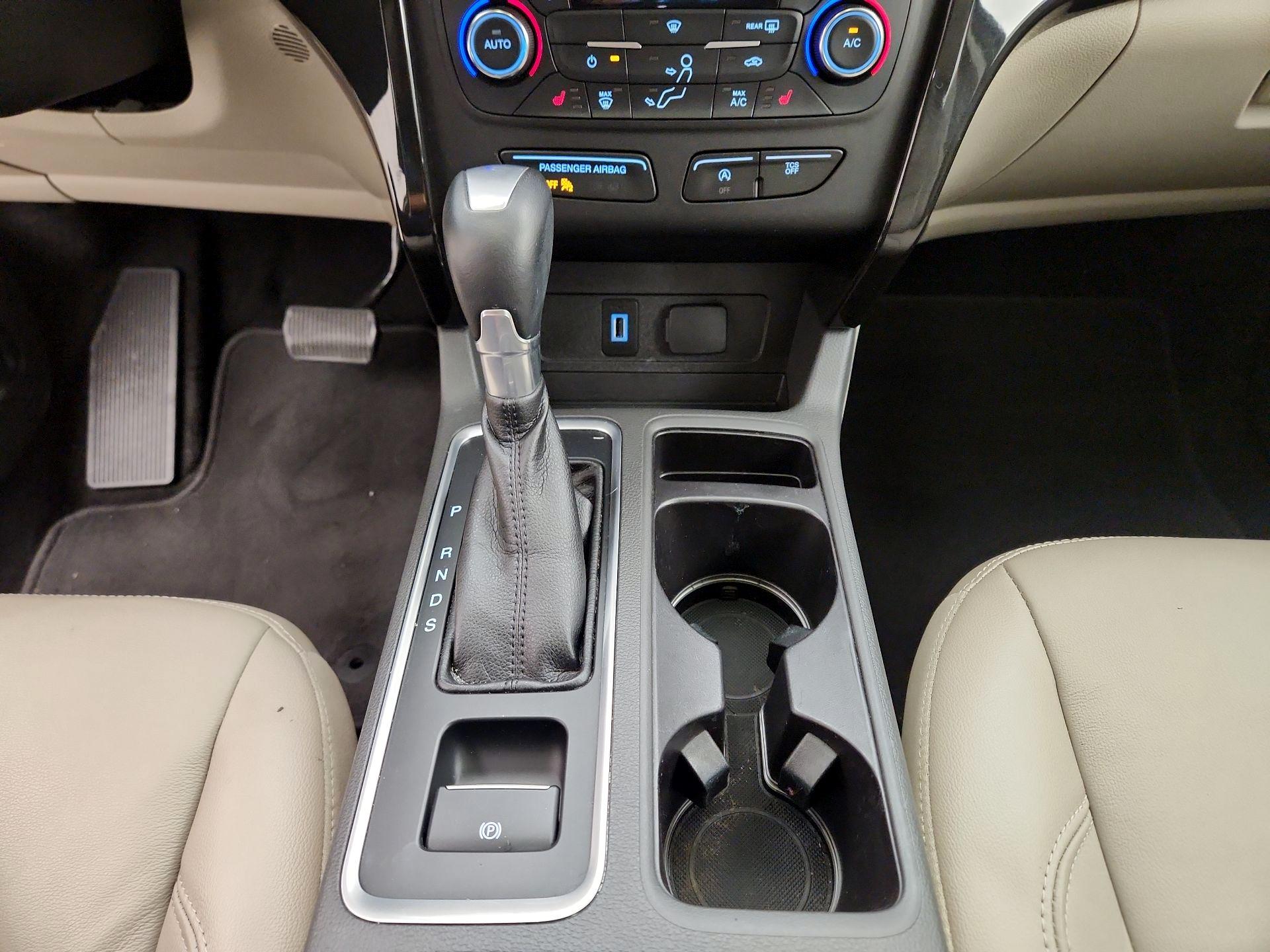 Thumbnail: 2017 Ford Escape - 18