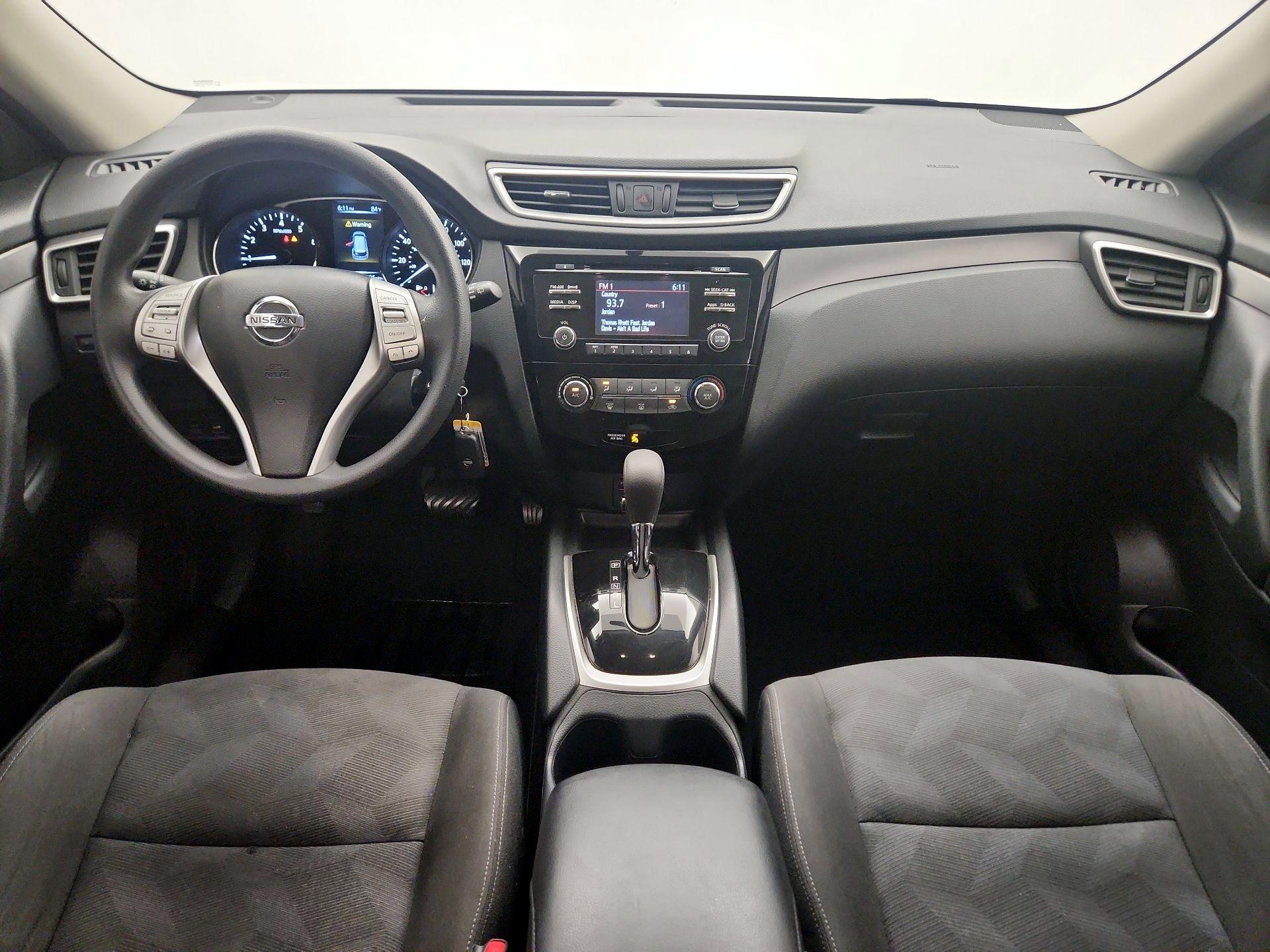 Thumbnail: 2016 Nissan Rogue - 9