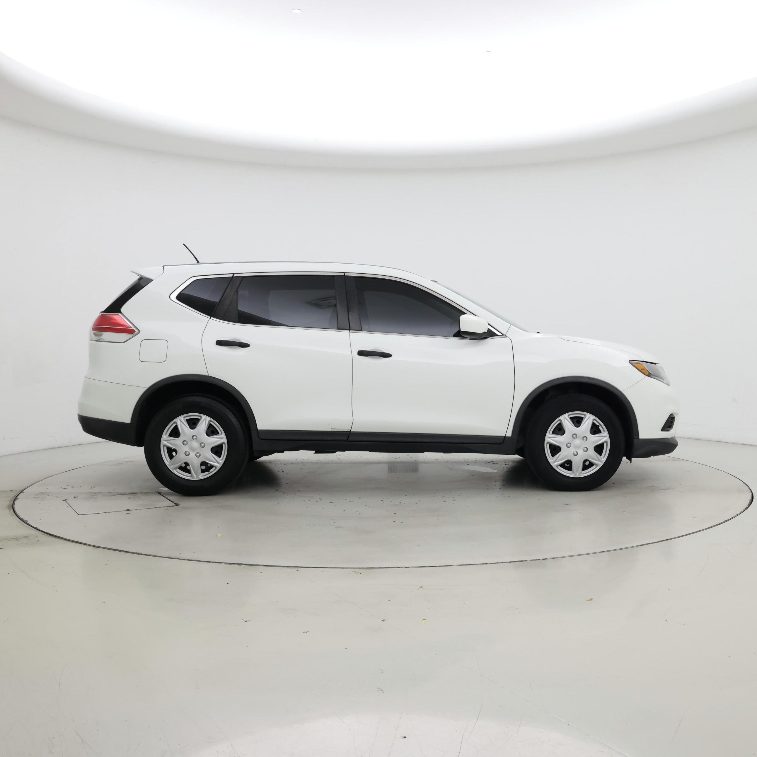 Thumbnail: 2016 Nissan Rogue - 7