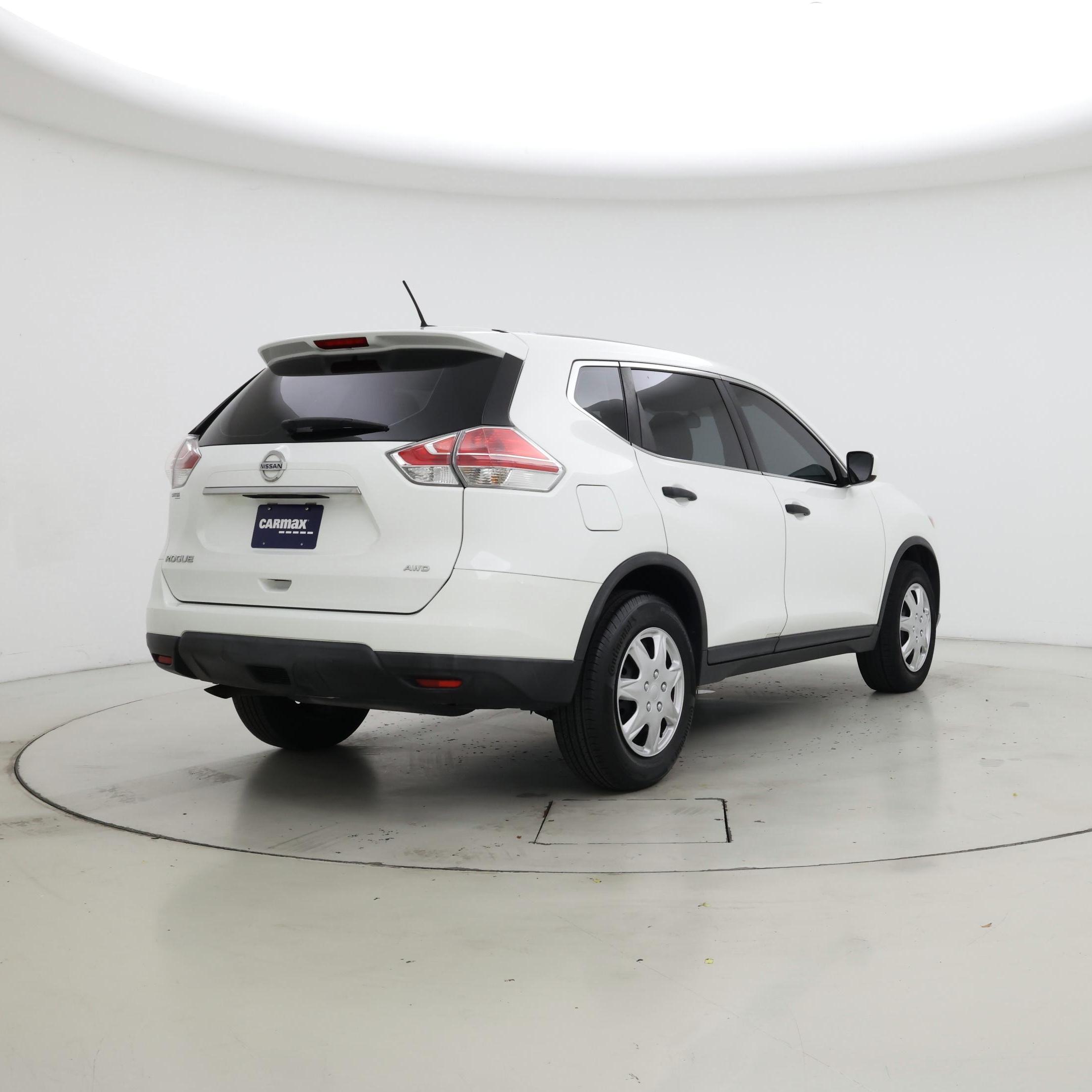 Thumbnail: 2016 Nissan Rogue - 8