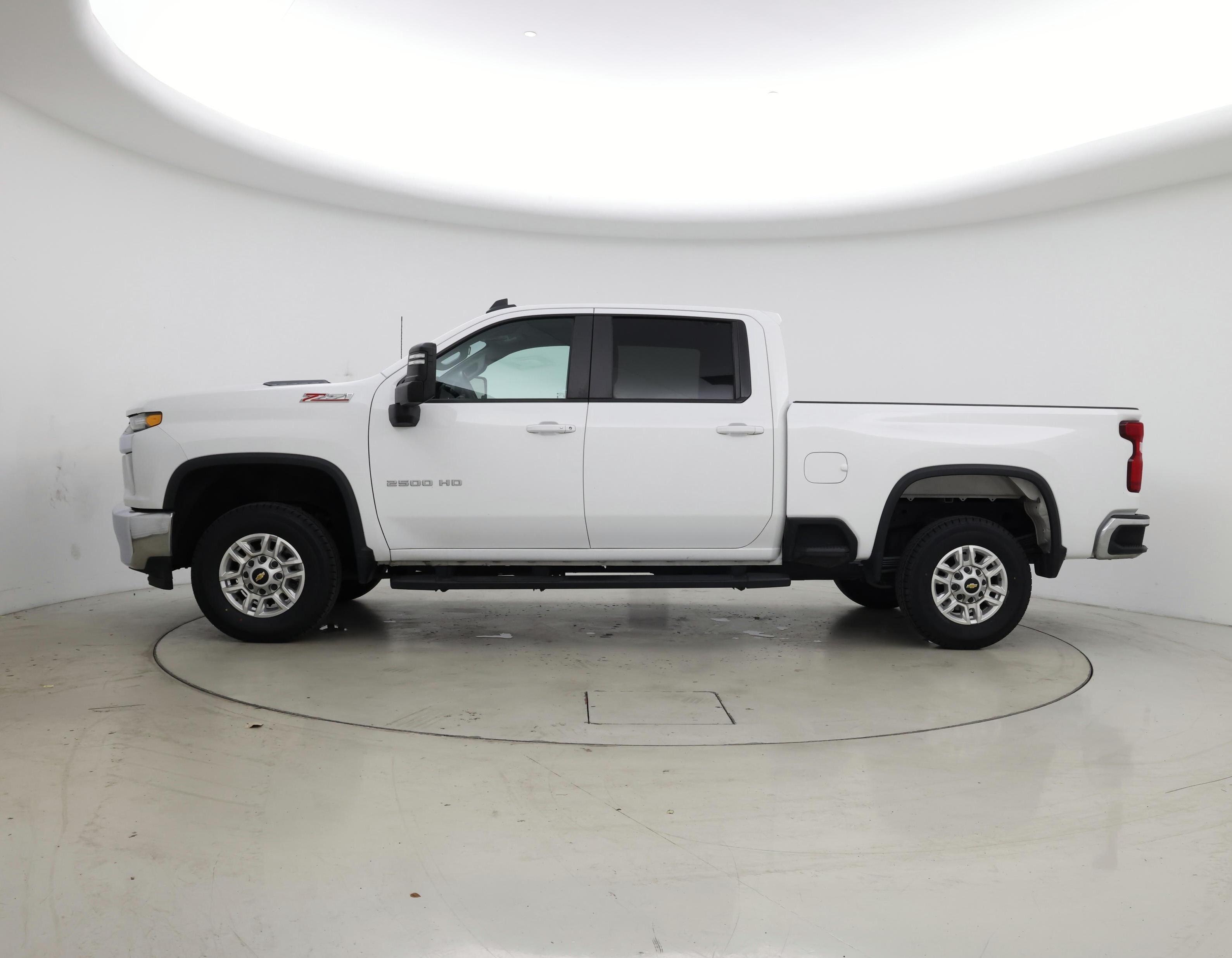 Thumbnail: 2022 Chevrolet Silverado 2500 - 3