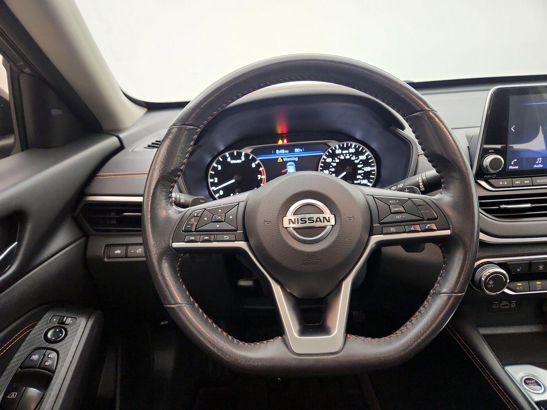 Thumbnail: 2022 Nissan Altima - 10