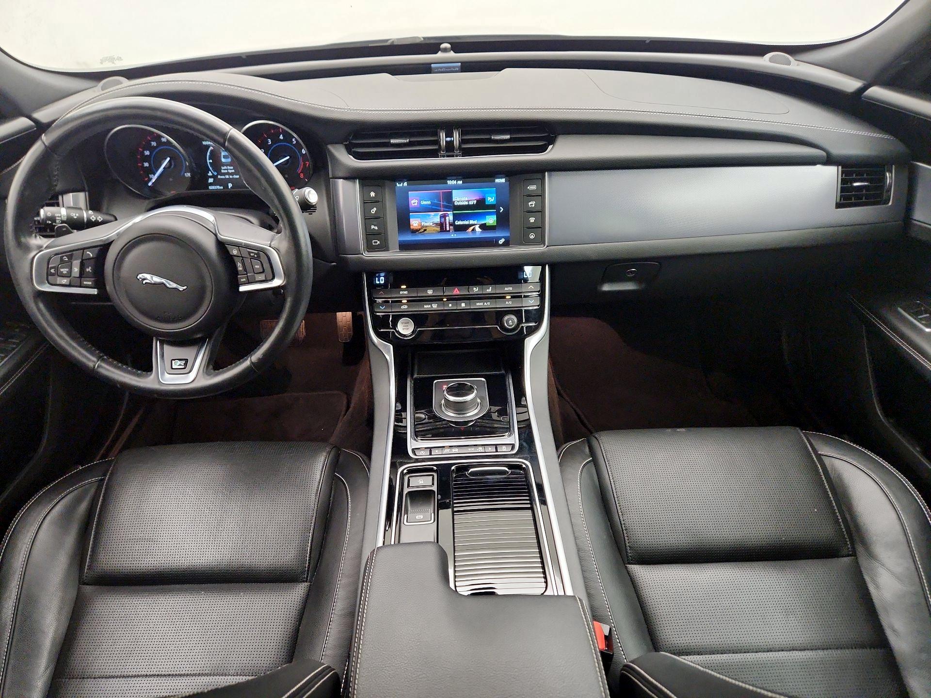 Thumbnail: 2017 Jaguar XF - 9