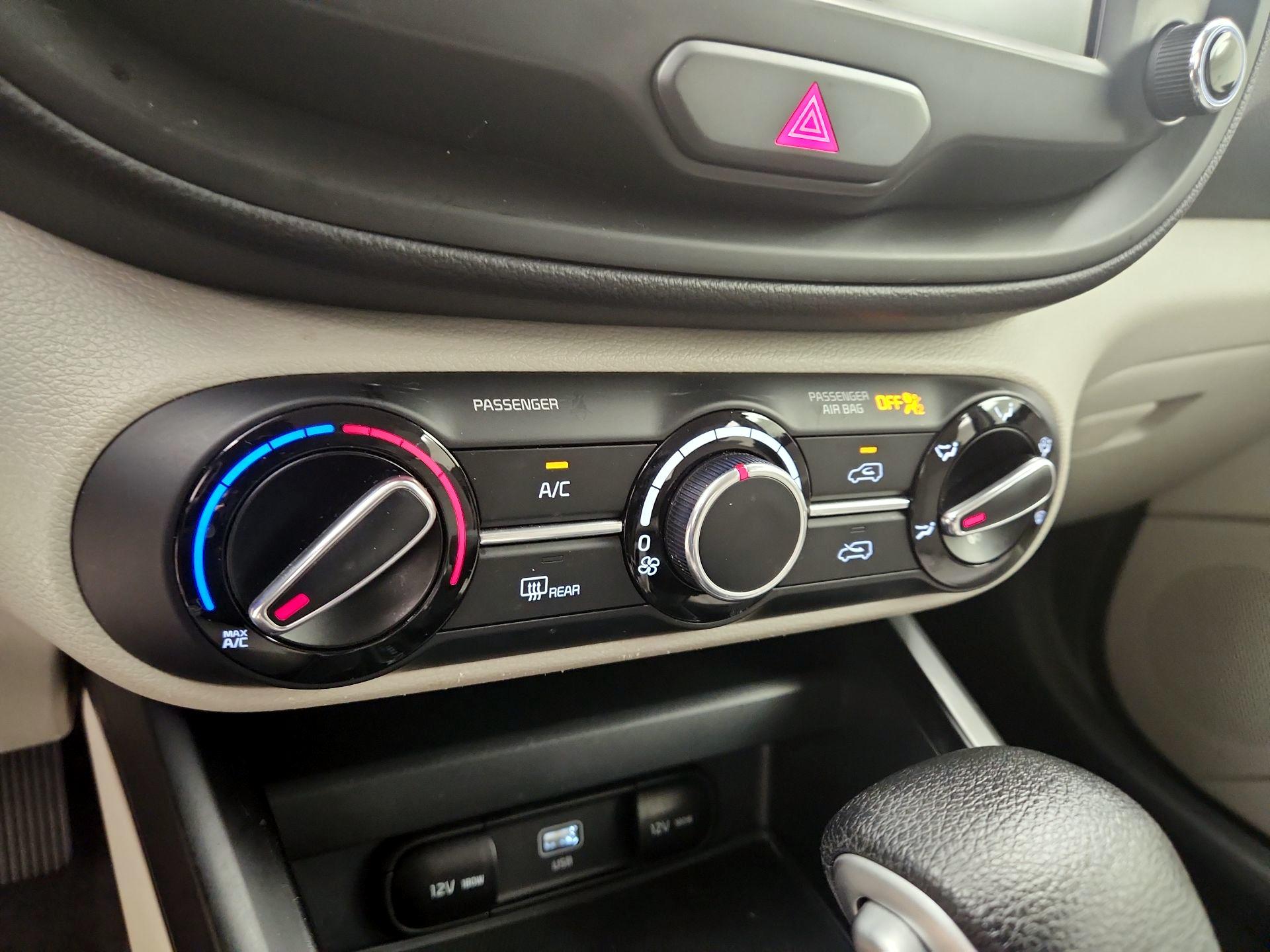 Thumbnail: 2023 Kia Soul - 16
