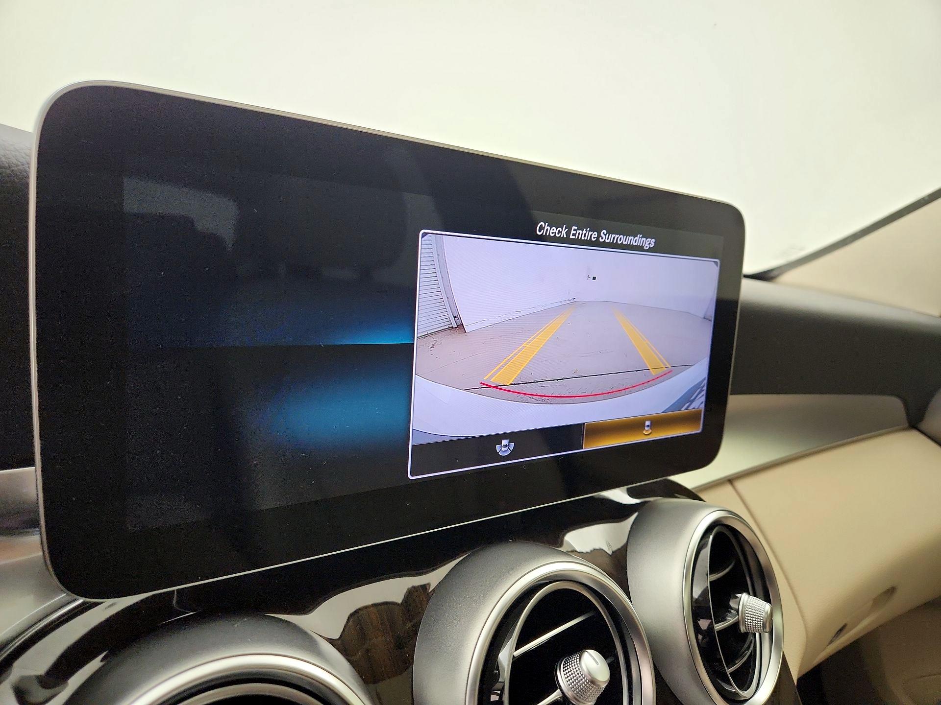 Thumbnail: 2021 Mercedes-Benz C-Class - 14