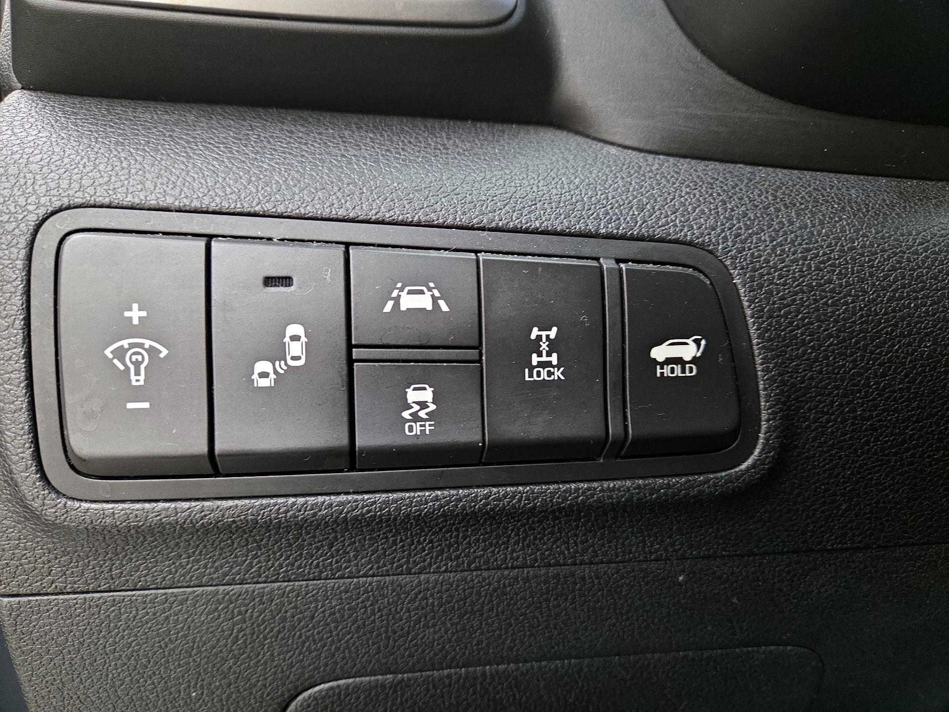 Thumbnail: 2019 Hyundai Tucson - 13