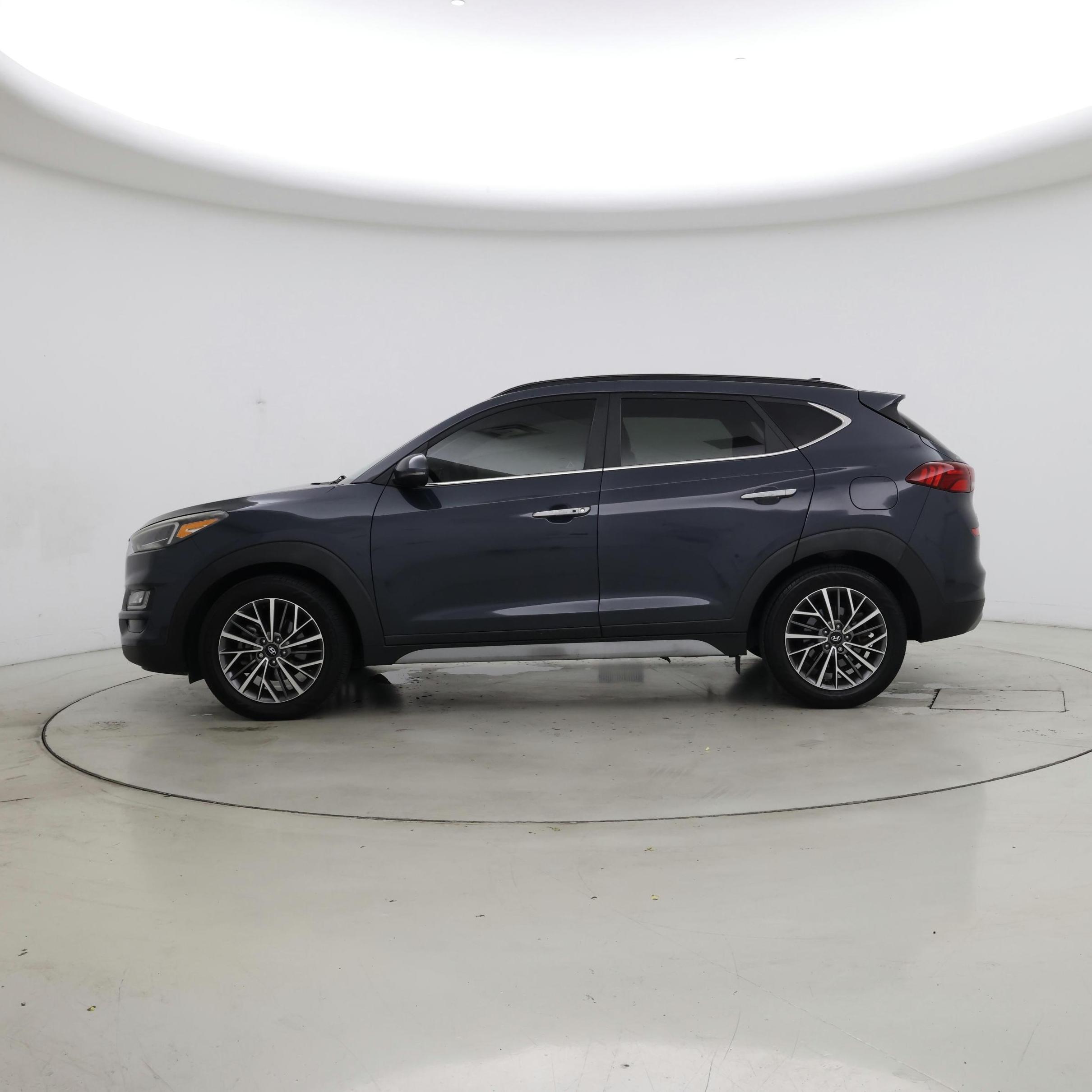 Thumbnail: 2019 Hyundai Tucson - 3