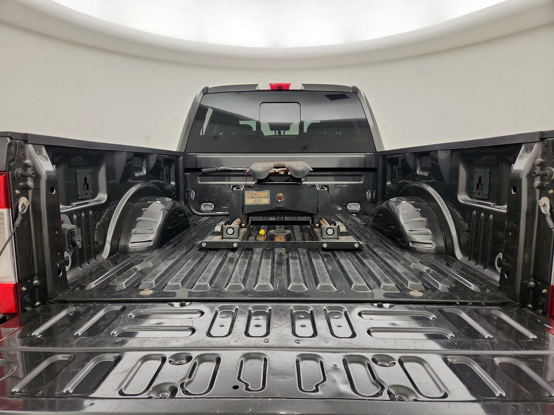 Thumbnail: 2017 Ford F-350 - 20